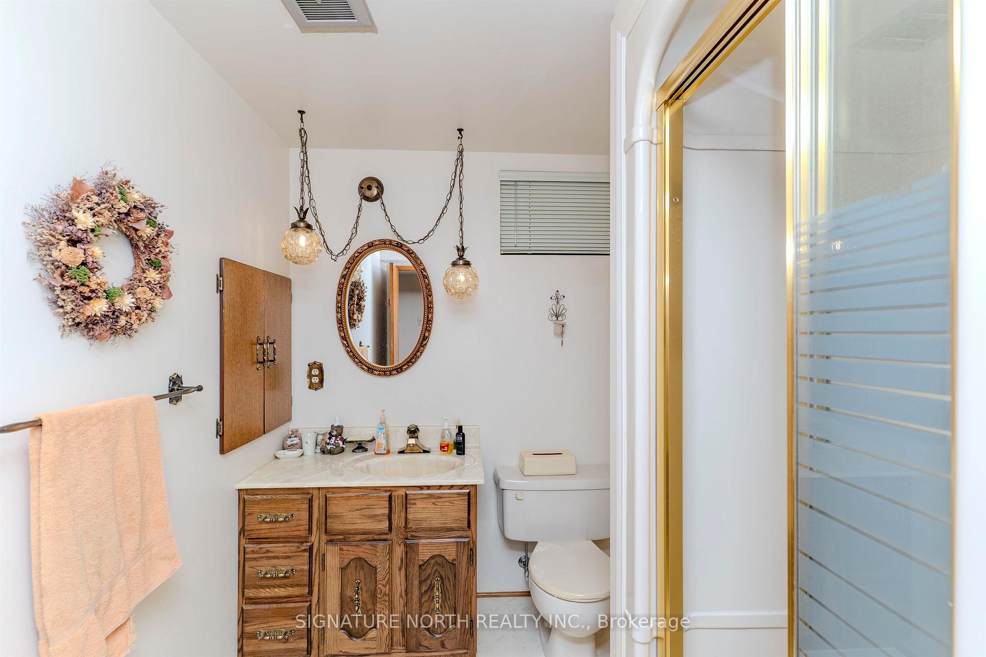Photo 27 of 441 Donald Street W, Thunder Bay, Edgewater Park — HOMEH