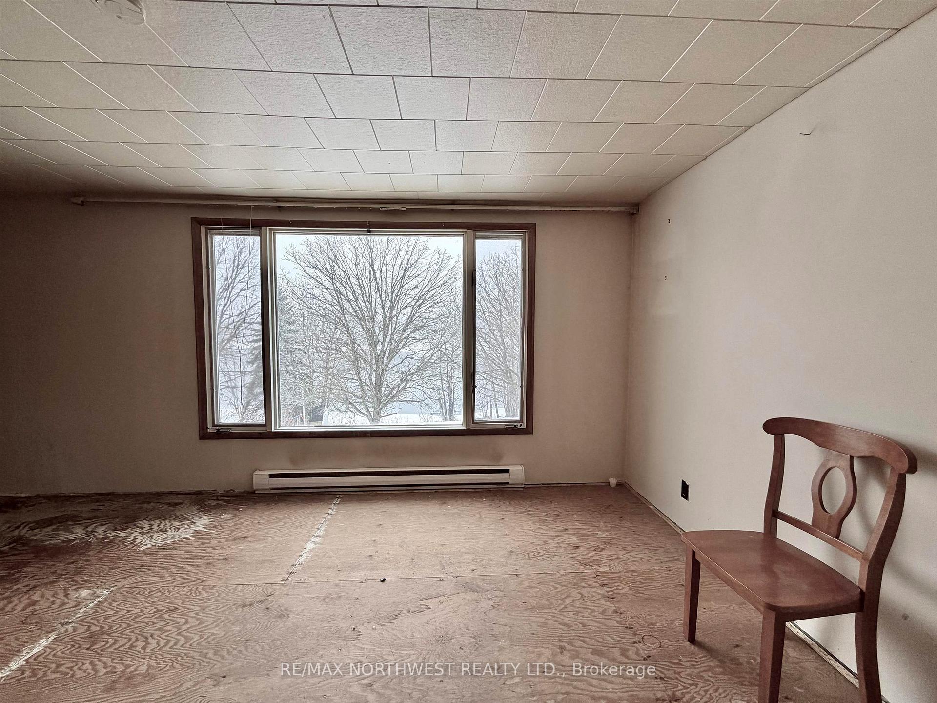 Photo 8 of 1133 River Road W, Fort Frances — HOMEH