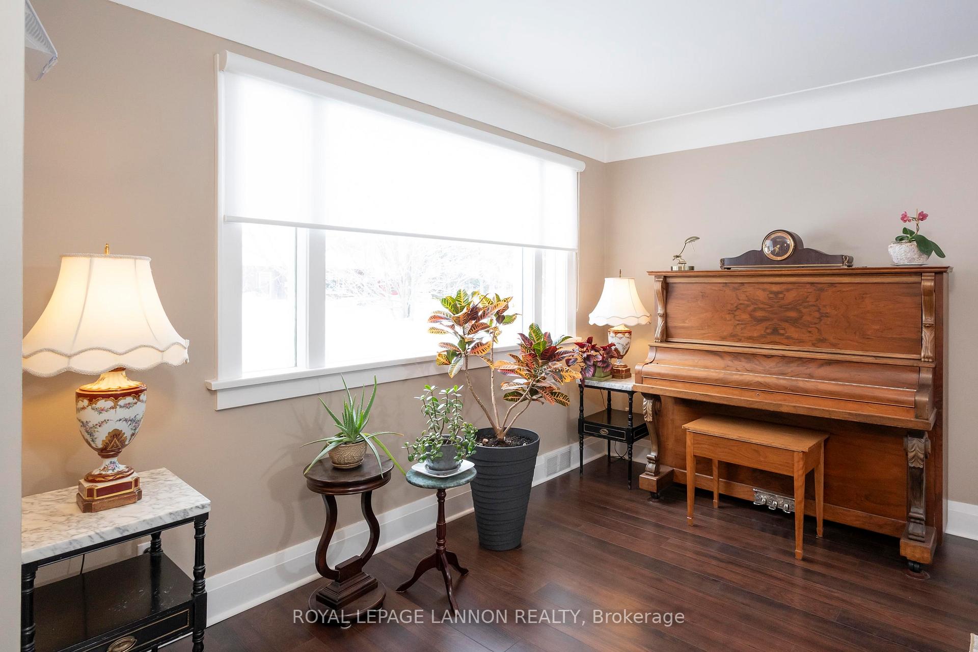 Photo 19 of 1729 McGregor Avenue, Thunder Bay, Hyde Park — HOMEH