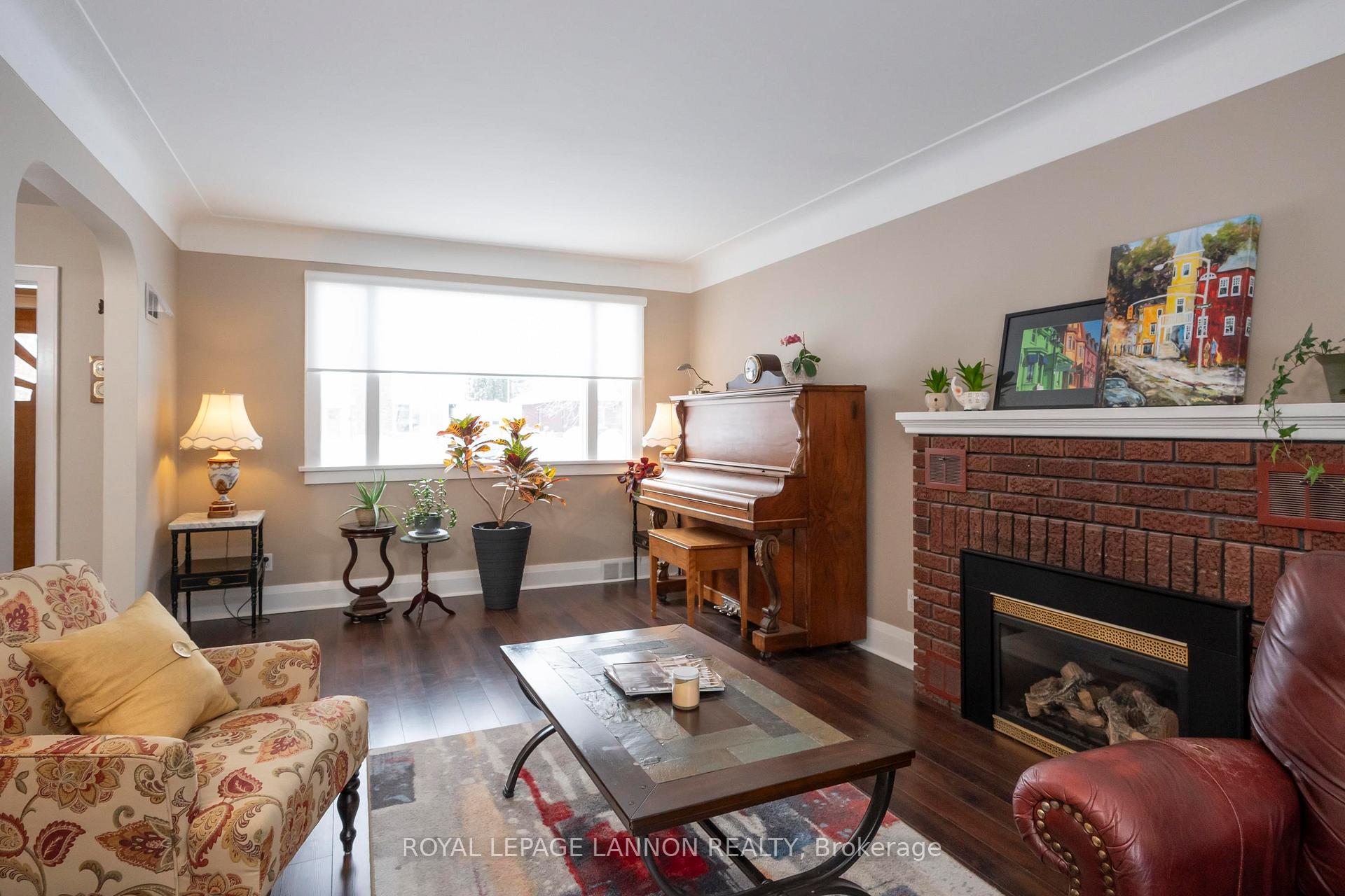Photo 21 of 1729 McGregor Avenue, Thunder Bay, Hyde Park — HOMEH