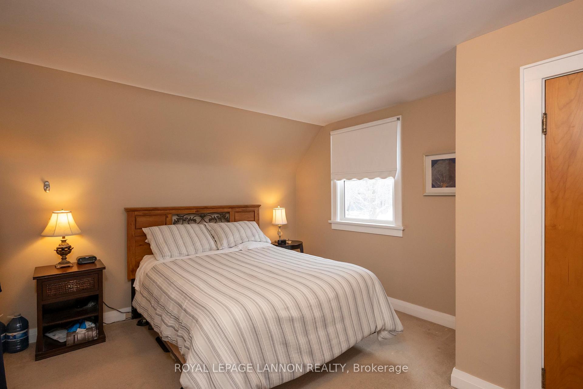 Photo 25 of 1729 McGregor Avenue, Thunder Bay, Hyde Park — HOMEH
