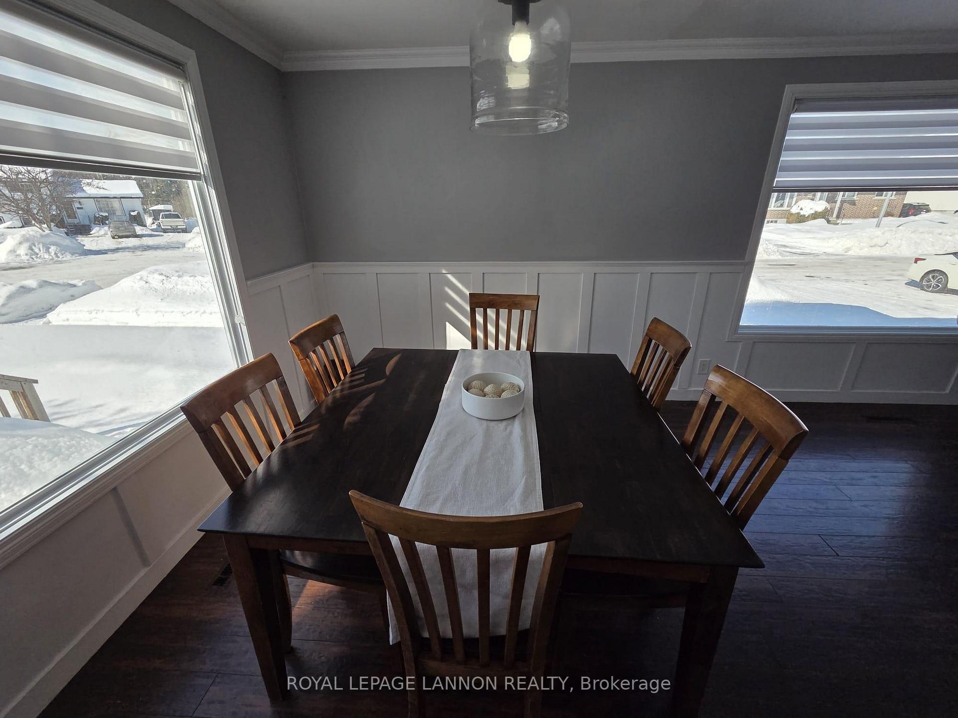 Photo 17 of 283 Hinton Ave., Thunder Bay, Grandview — HOMEH