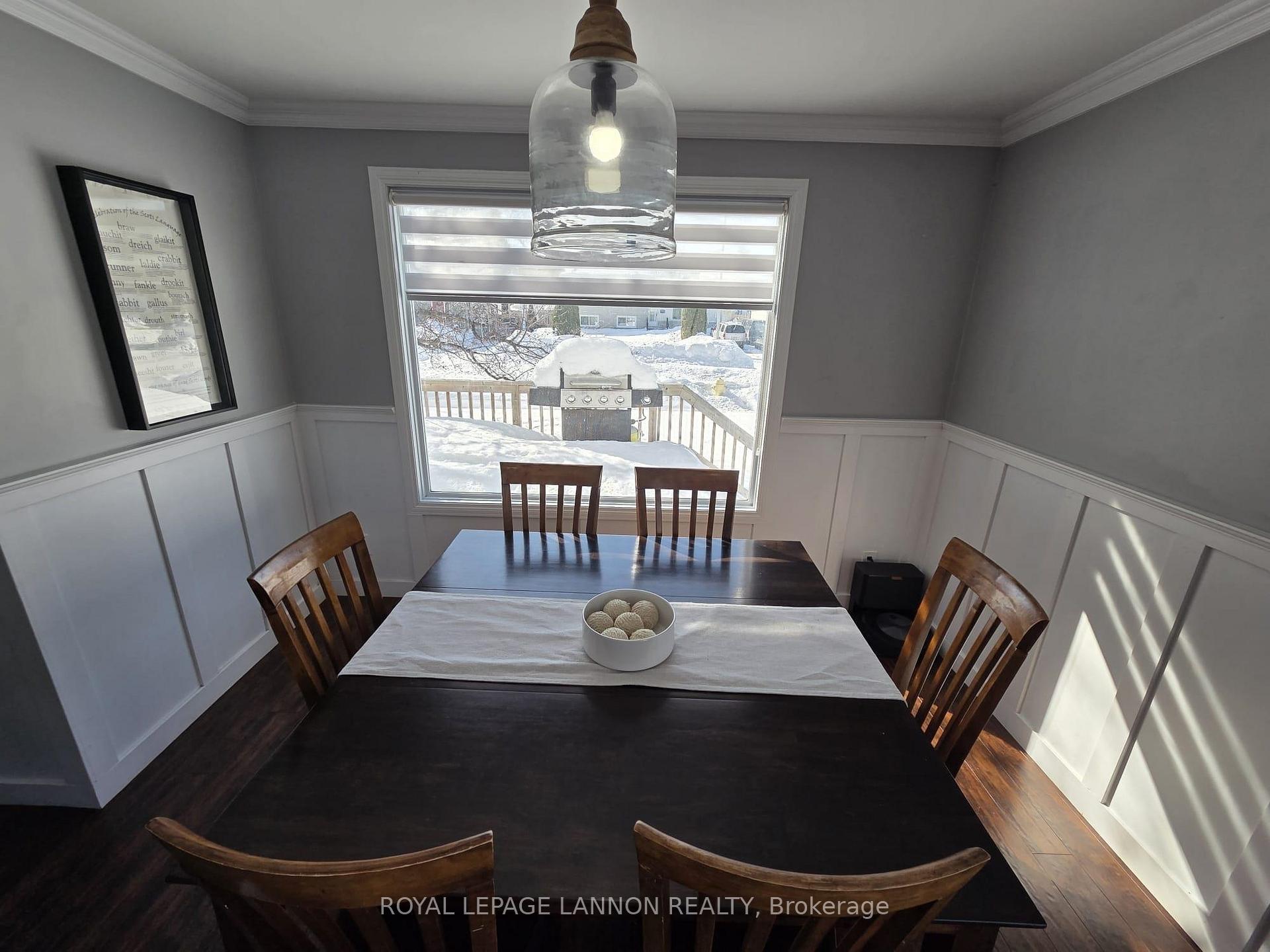 Photo 18 of 283 Hinton Ave., Thunder Bay, Grandview — HOMEH