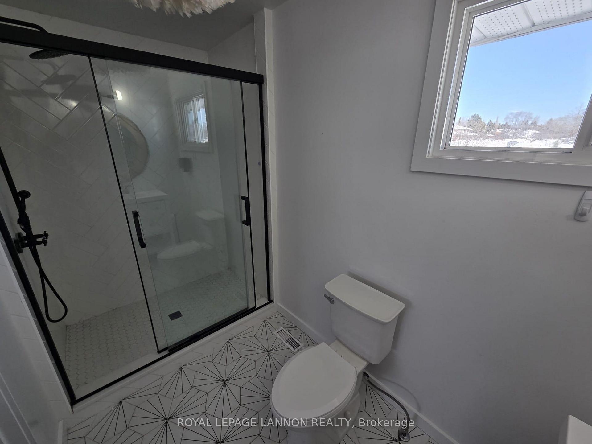Photo 25 of 283 Hinton Ave., Thunder Bay, Grandview — HOMEH