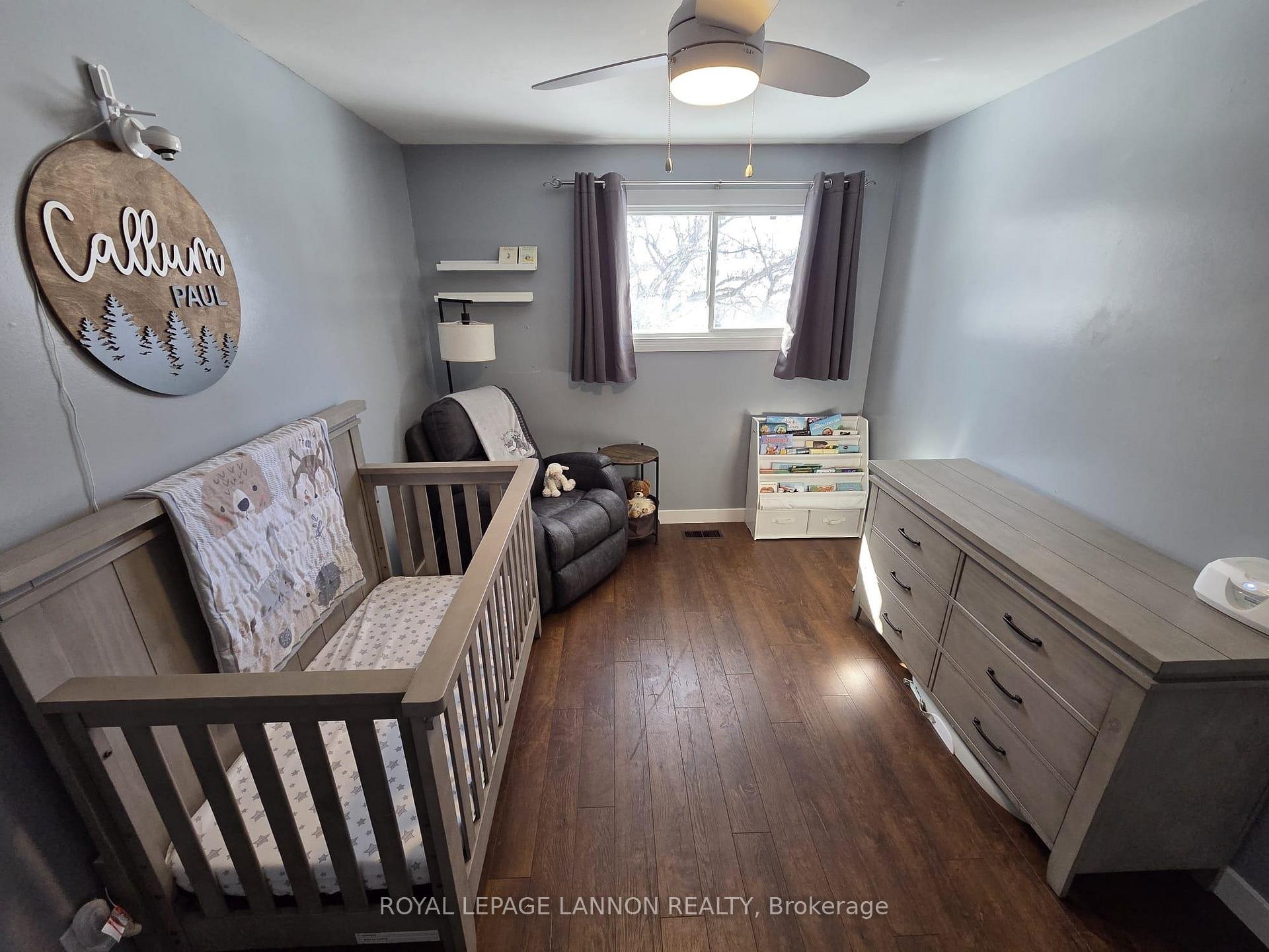 Photo 37 of 283 Hinton Ave., Thunder Bay, Grandview — HOMEH