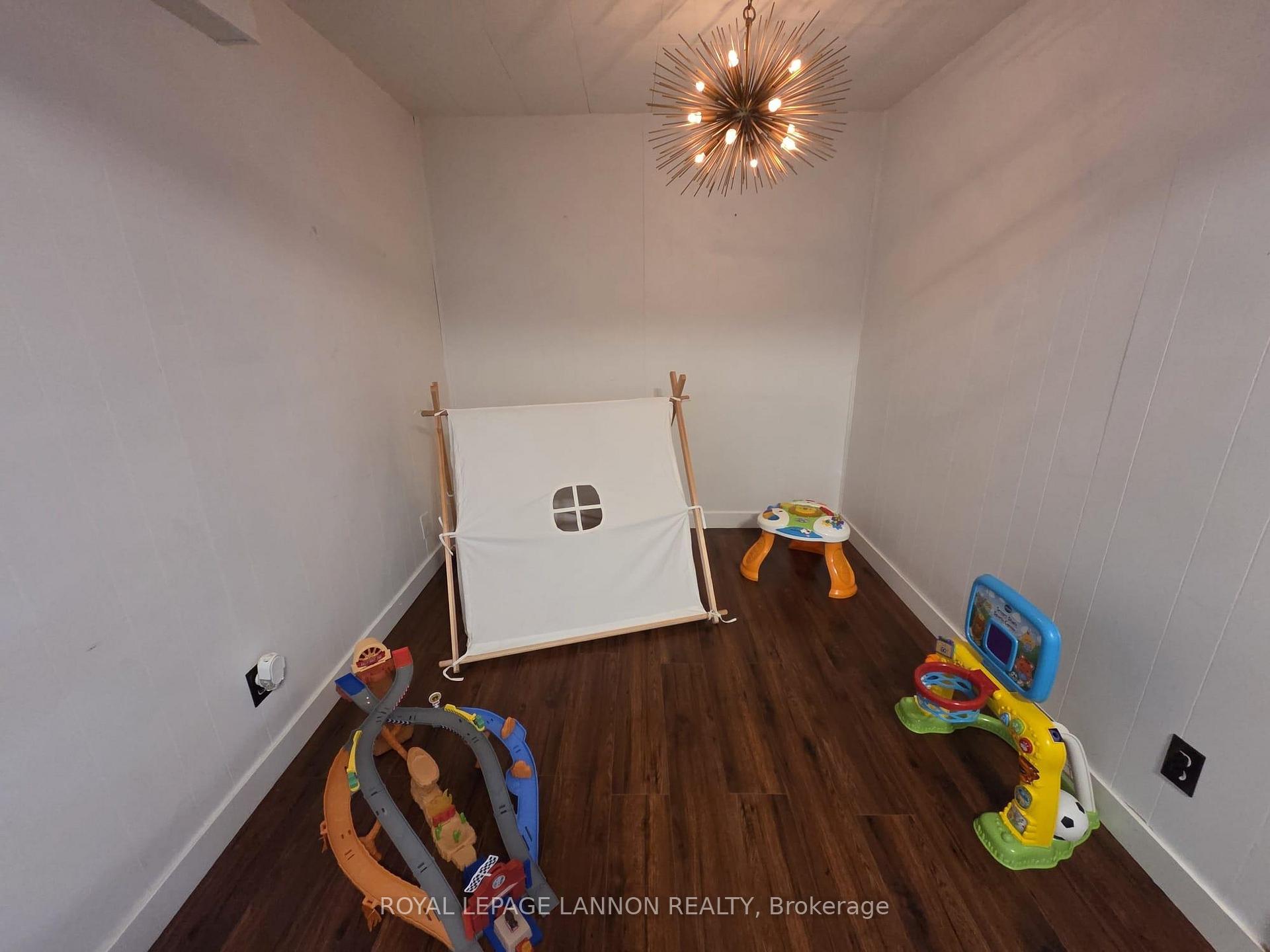 Photo 48 of 283 Hinton Ave., Thunder Bay, Grandview — HOMEH