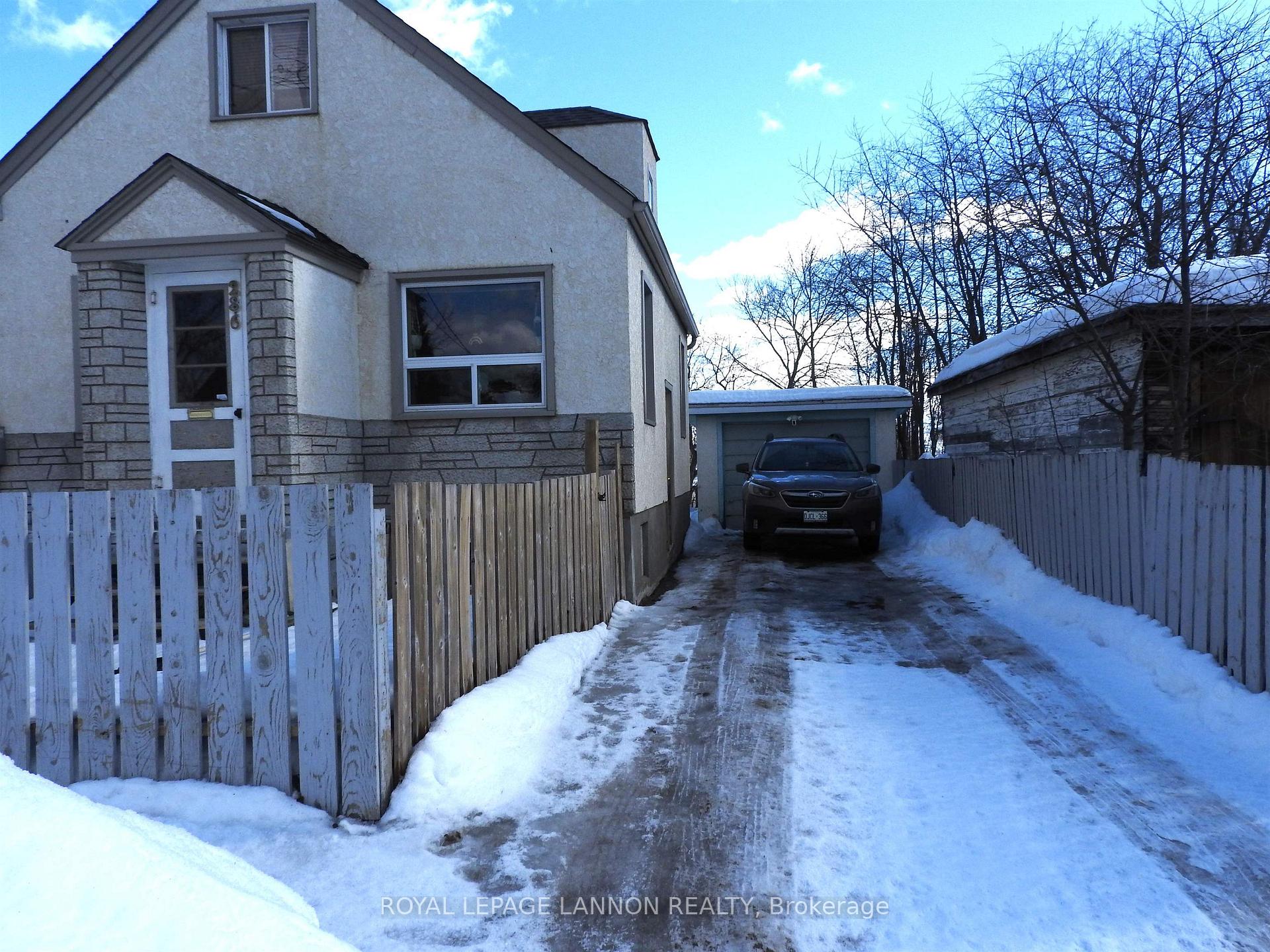 Photo 27 of 286 Leslie Avenue, Thunder Bay, Current River — HOMEH