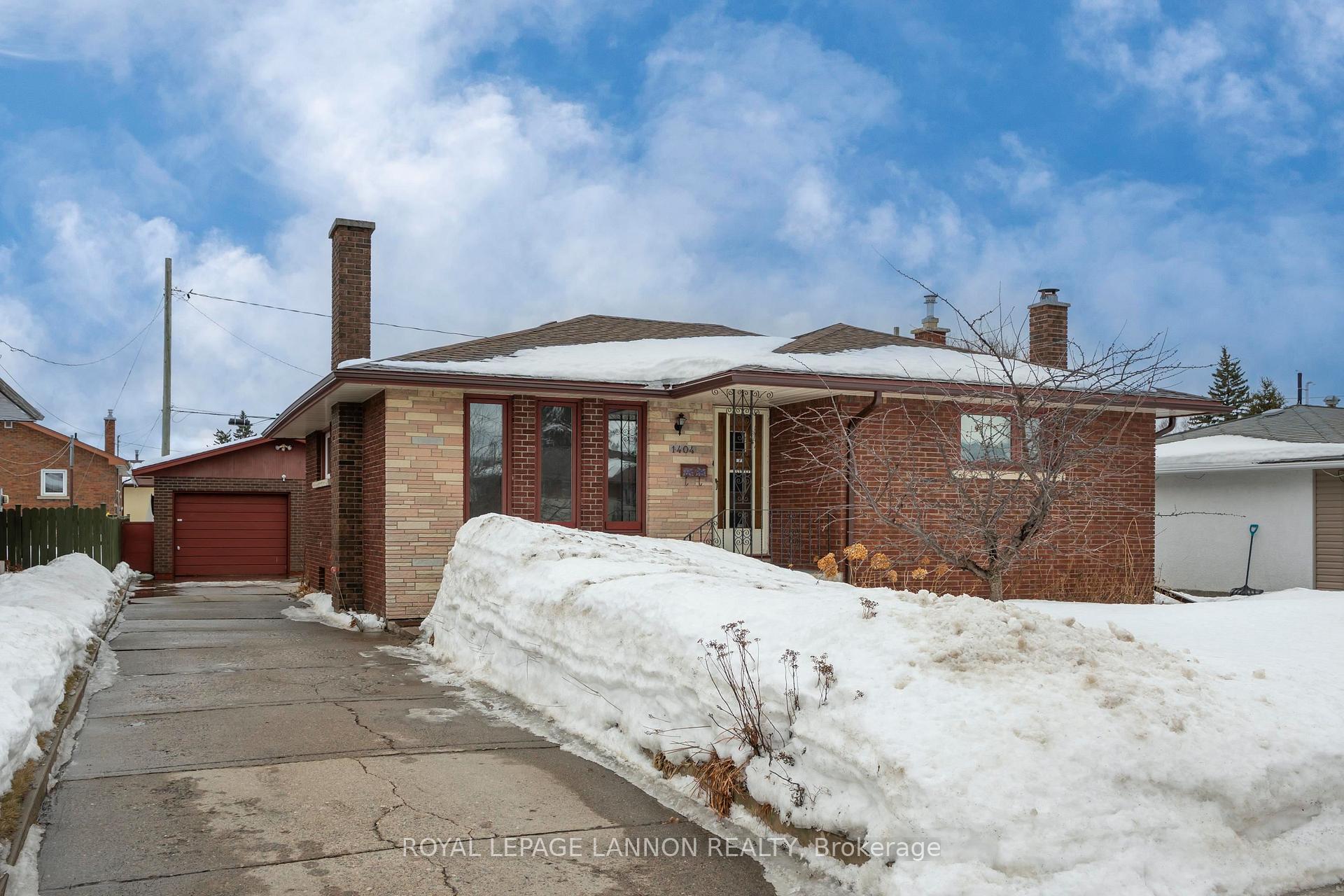 Photo 1 of 1404 Mary St. W, Thunder Bay, Westfort — HOMEH
