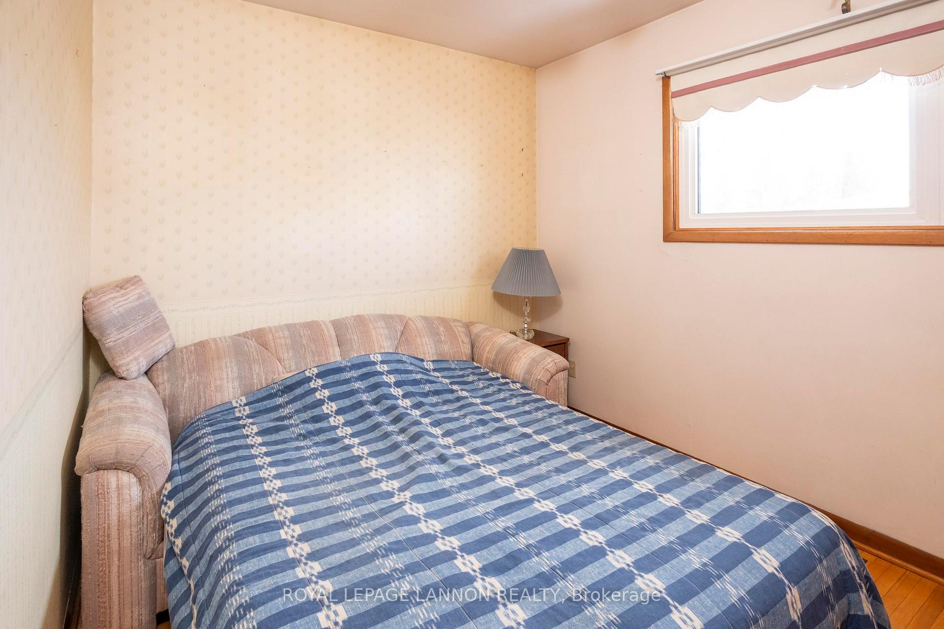 Photo 17 of 1404 Mary St. W, Thunder Bay, Westfort — HOMEH
