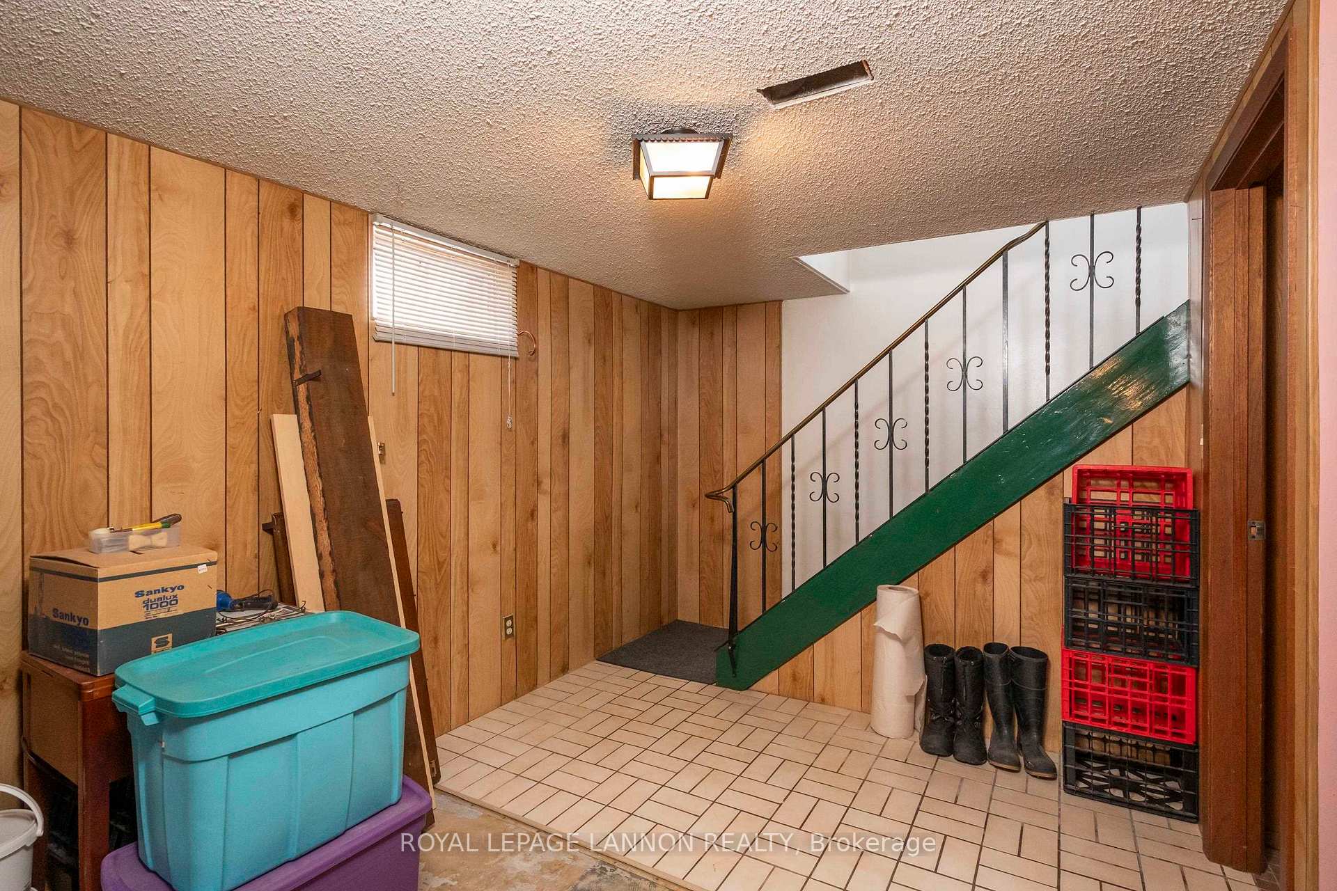 Photo 30 of 1404 Mary St. W, Thunder Bay, Westfort — HOMEH