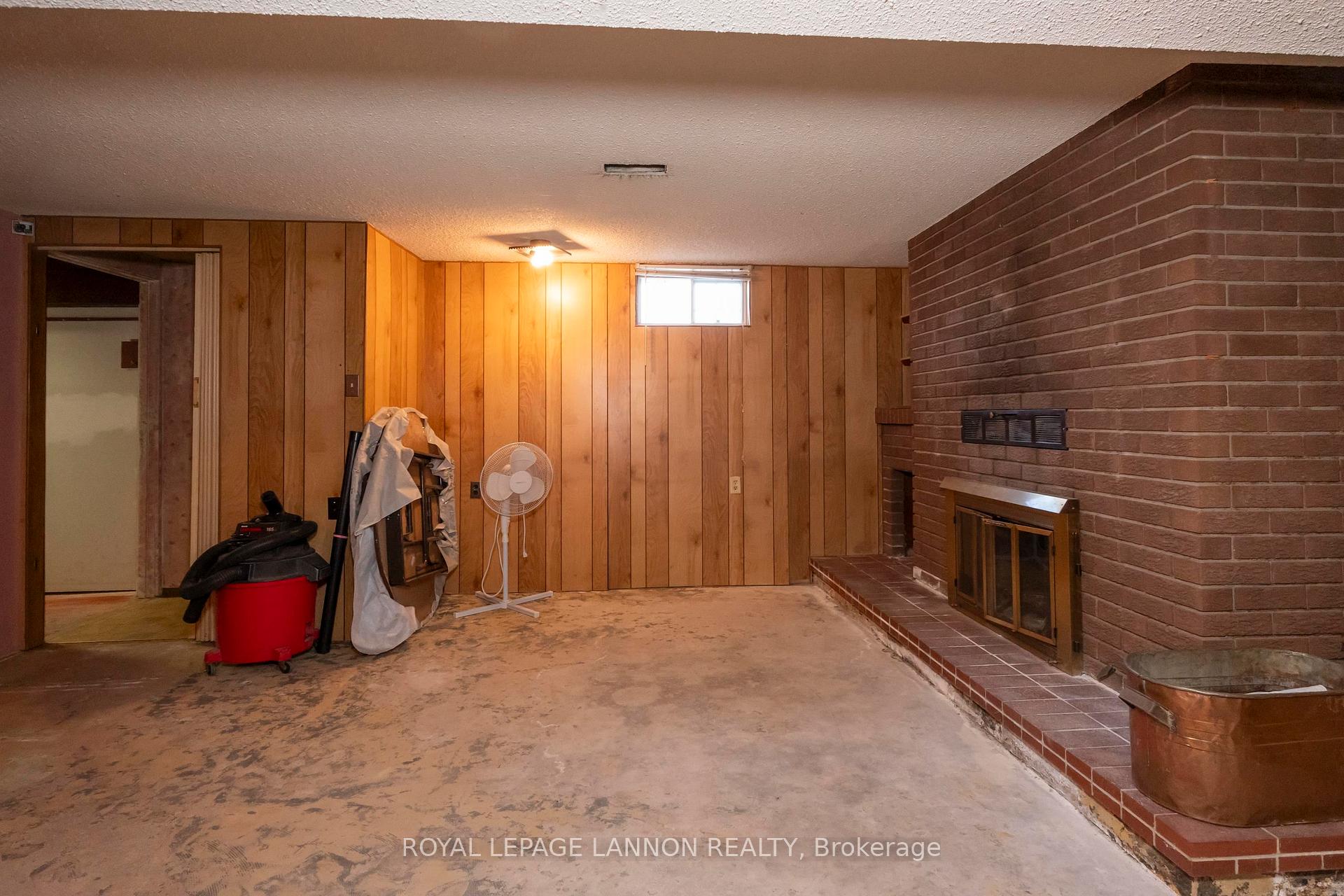 Photo 32 of 1404 Mary St. W, Thunder Bay, Westfort — HOMEH