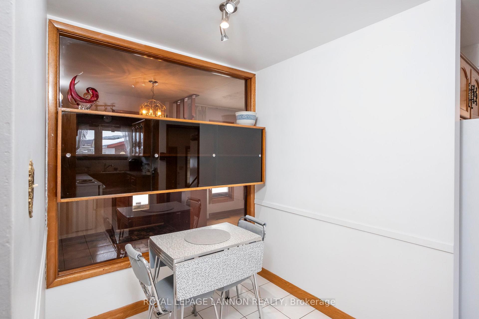 Photo 42 of 1404 Mary St. W, Thunder Bay, Westfort — HOMEH