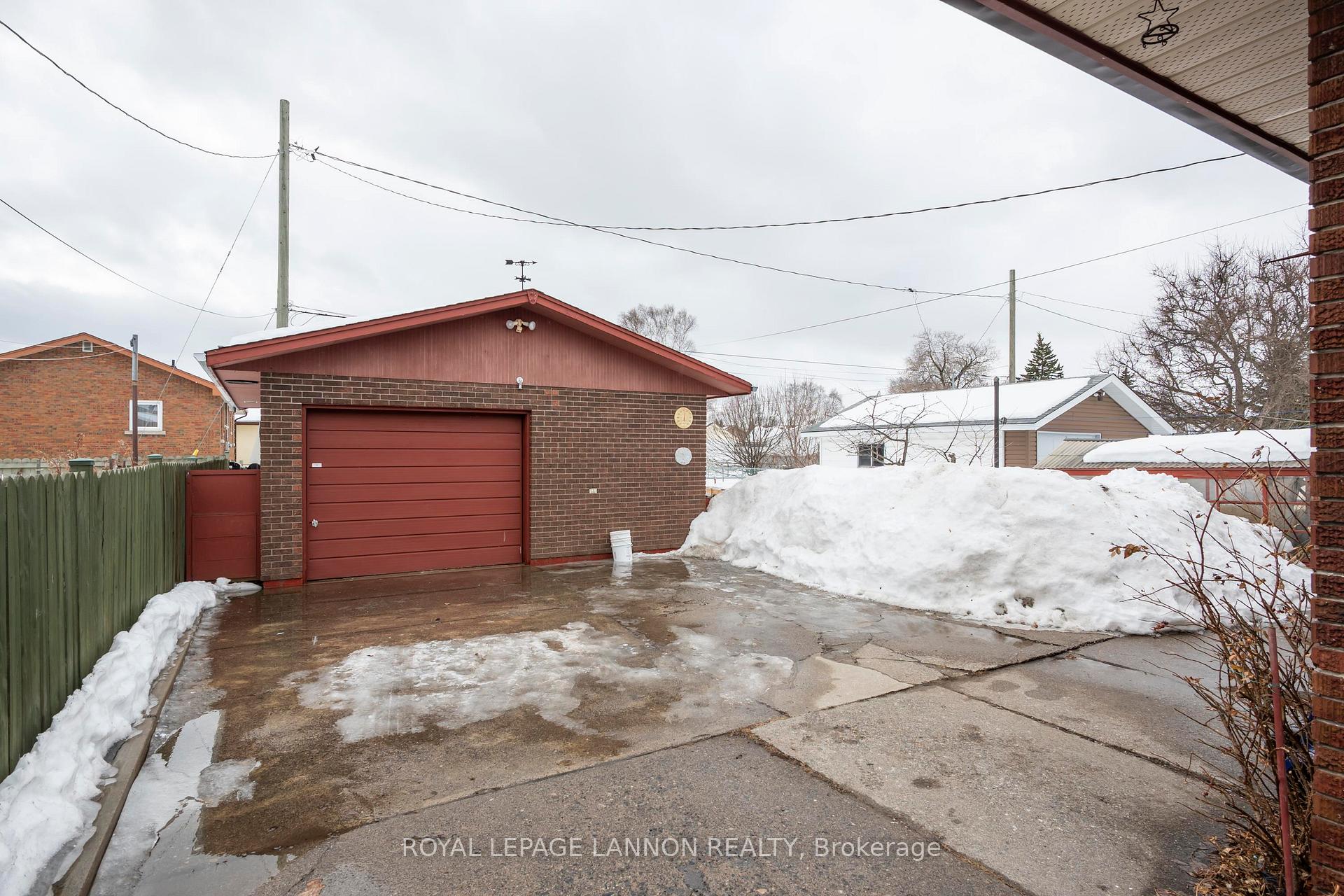 Photo 46 of 1404 Mary St. W, Thunder Bay, Westfort — HOMEH