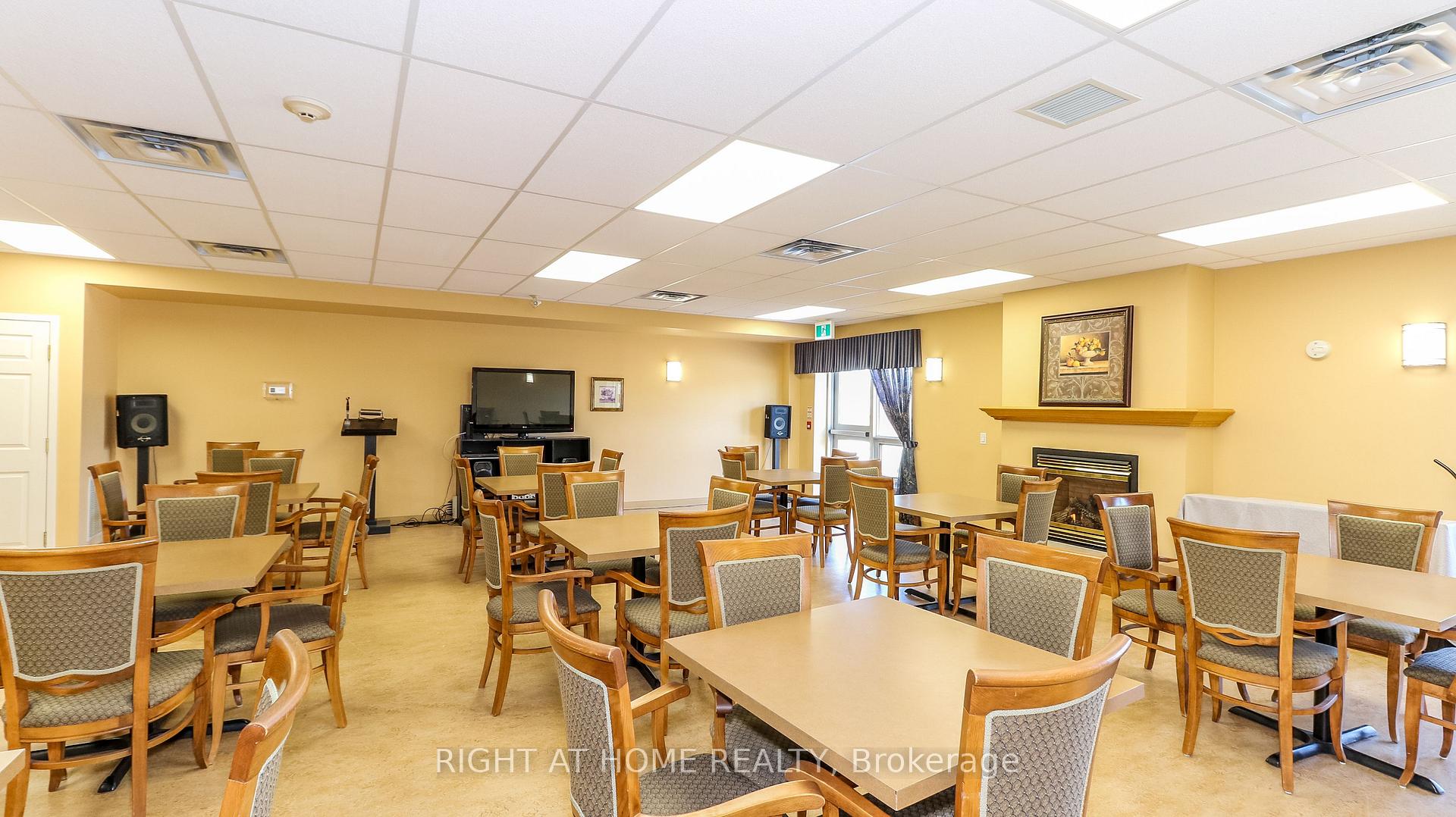 Photo 24 of Unit 312, 90 Dean Avenue, Barrie, Painswick South — HOMEH