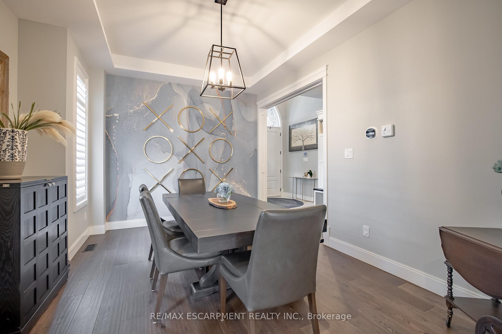 Photo 8 of 4 Lockman Drive, Hamilton, Meadowlands — HOMEH