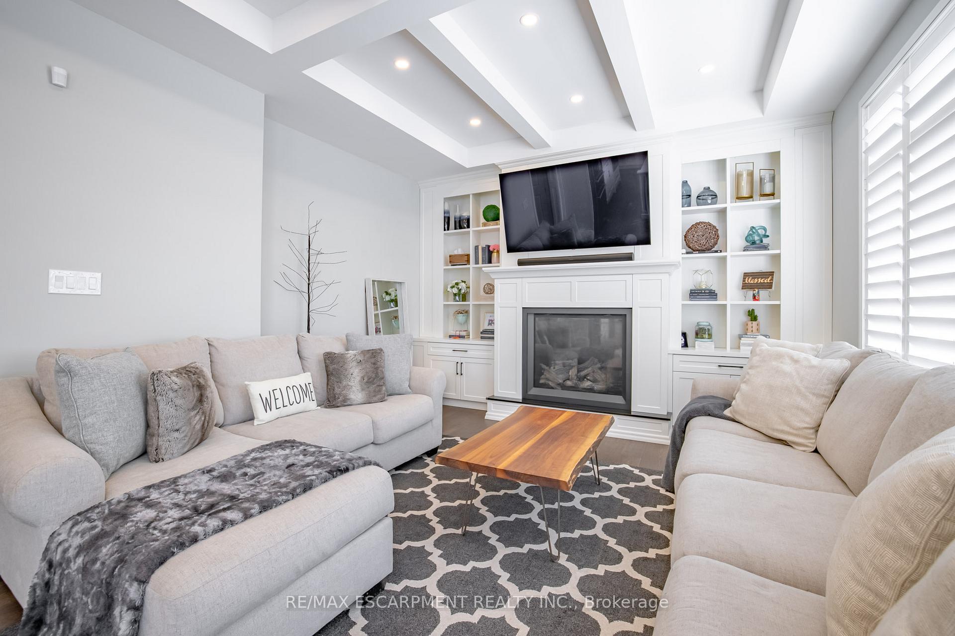 Photo 9 of 4 Lockman Drive, Hamilton, Meadowlands — HOMEH