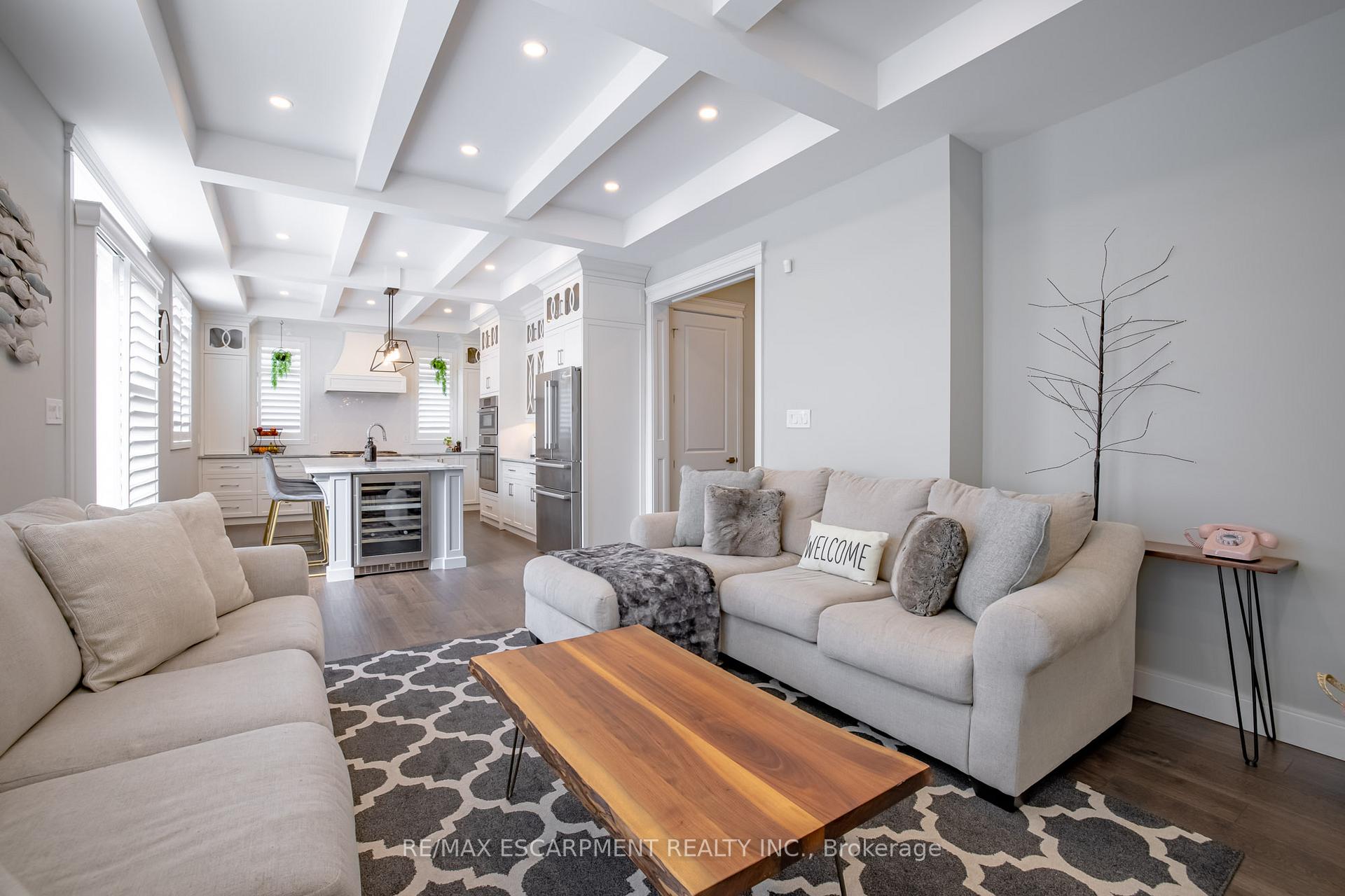 Photo 10 of 4 Lockman Drive, Hamilton, Meadowlands — HOMEH