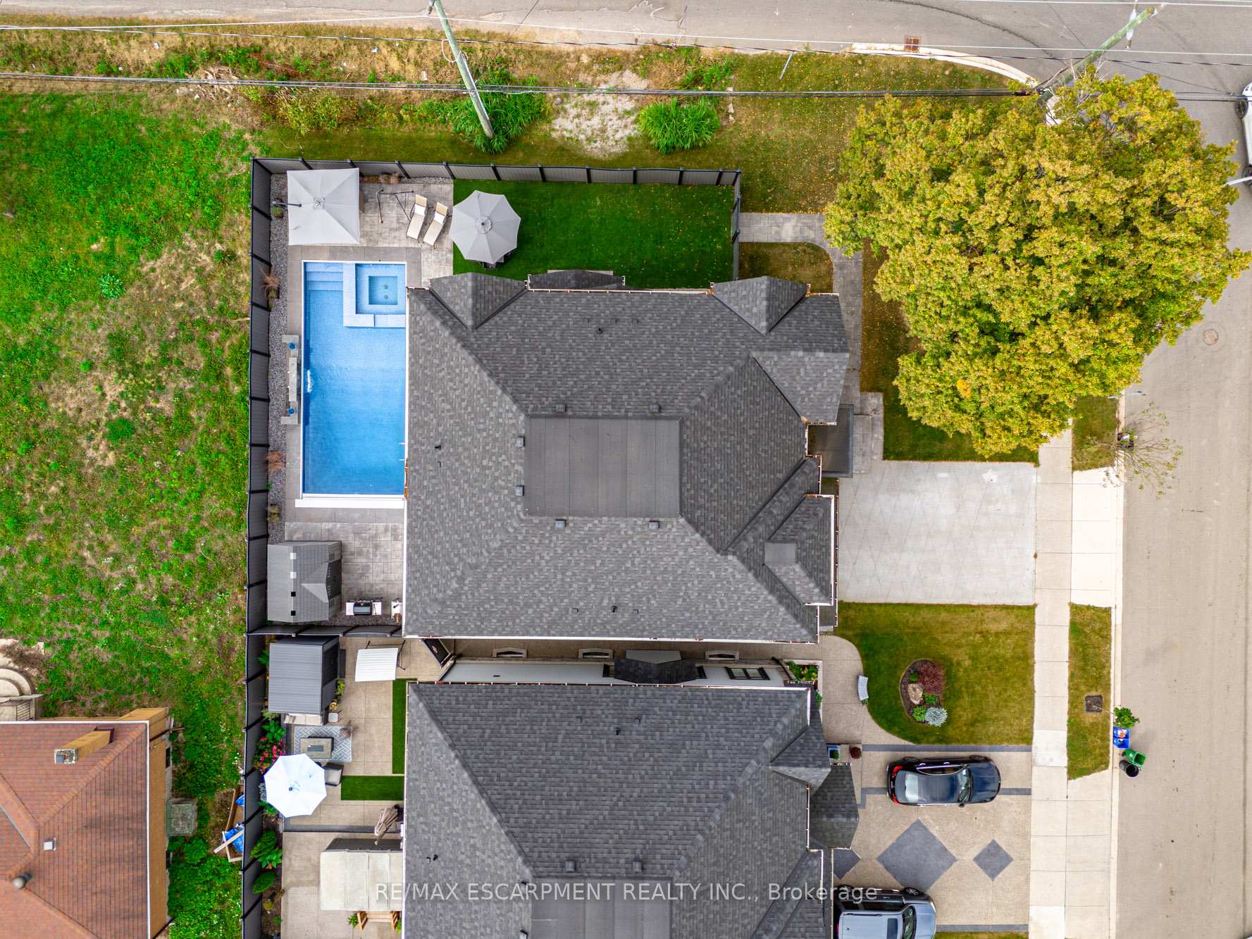 Photo 39 of 4 Lockman Drive, Hamilton, Meadowlands — HOMEH