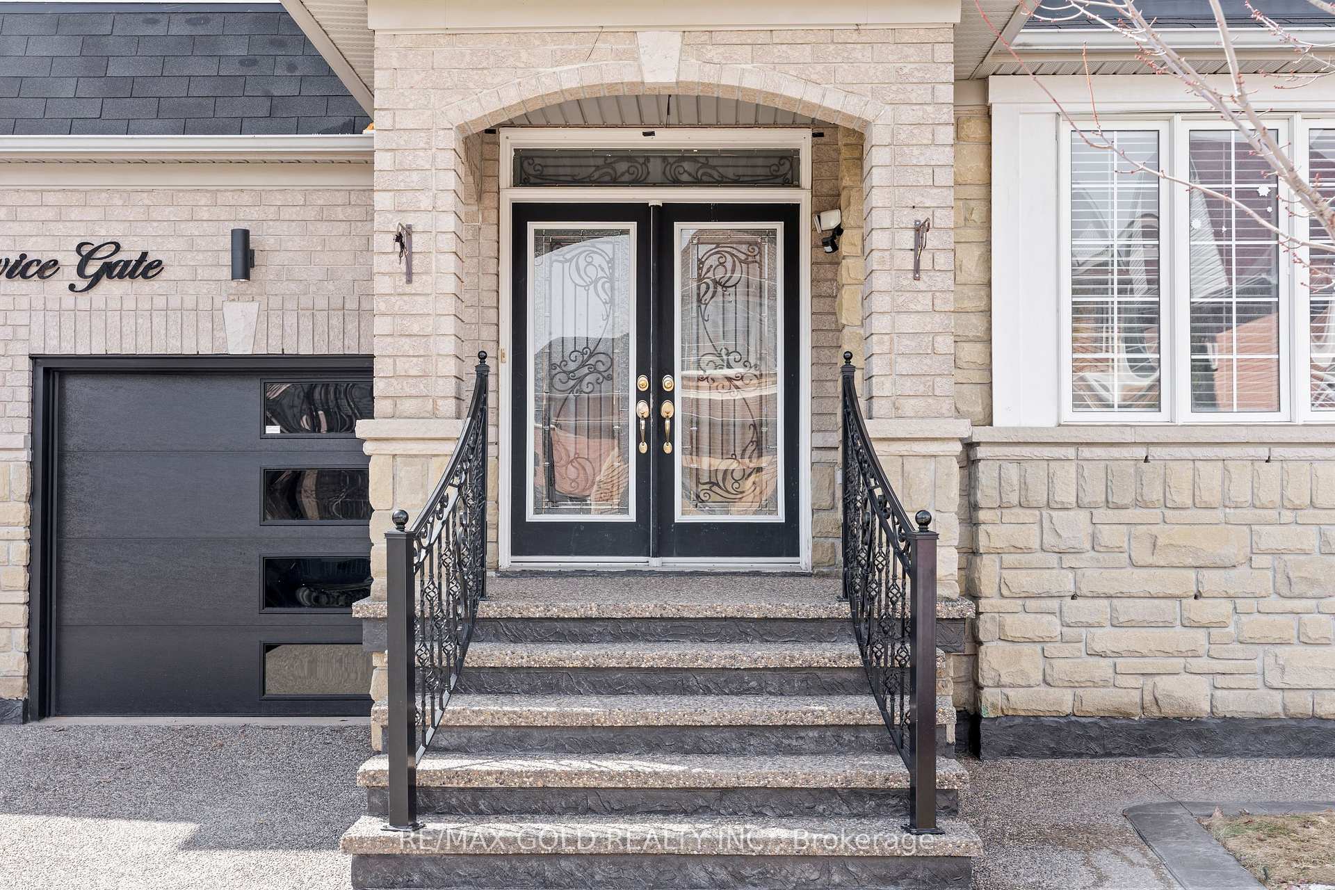 Photo 3 of 14 Crevice Gate, Brampton, Sandringham-Wellington — HOMEH