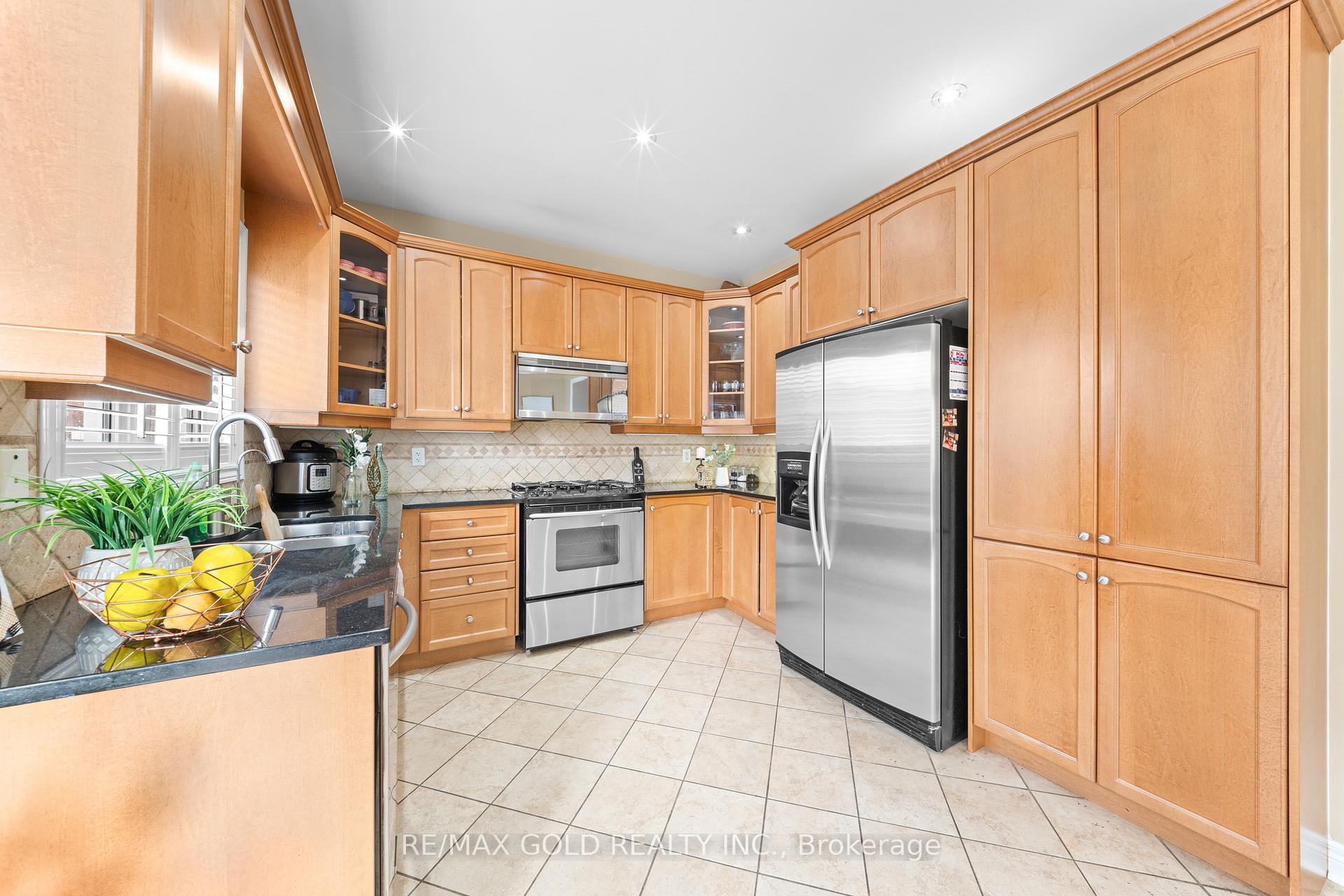 Photo 19 of 14 Crevice Gate, Brampton, Sandringham-Wellington — HOMEH