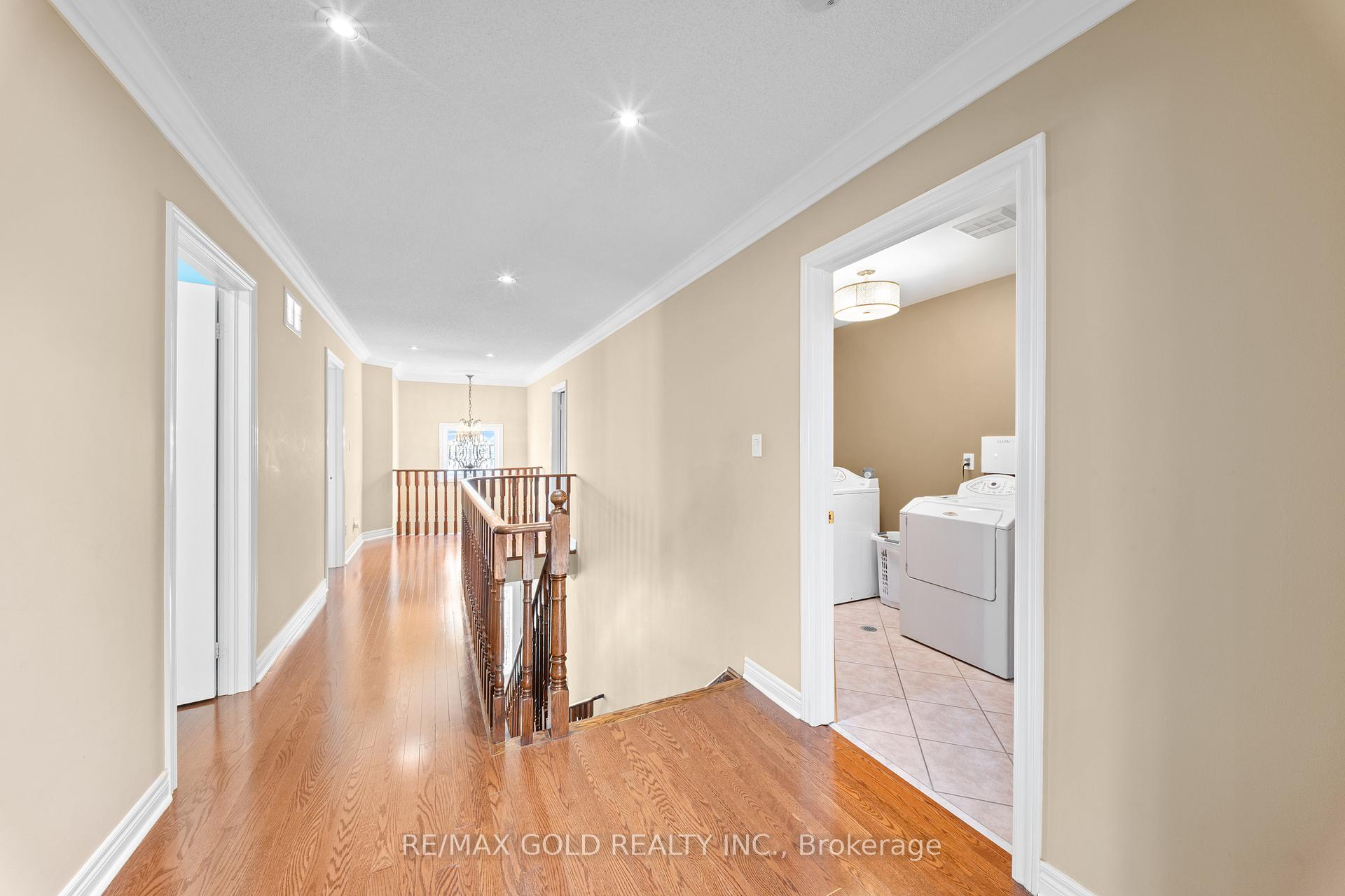 Photo 21 of 14 Crevice Gate, Brampton, Sandringham-Wellington — HOMEH