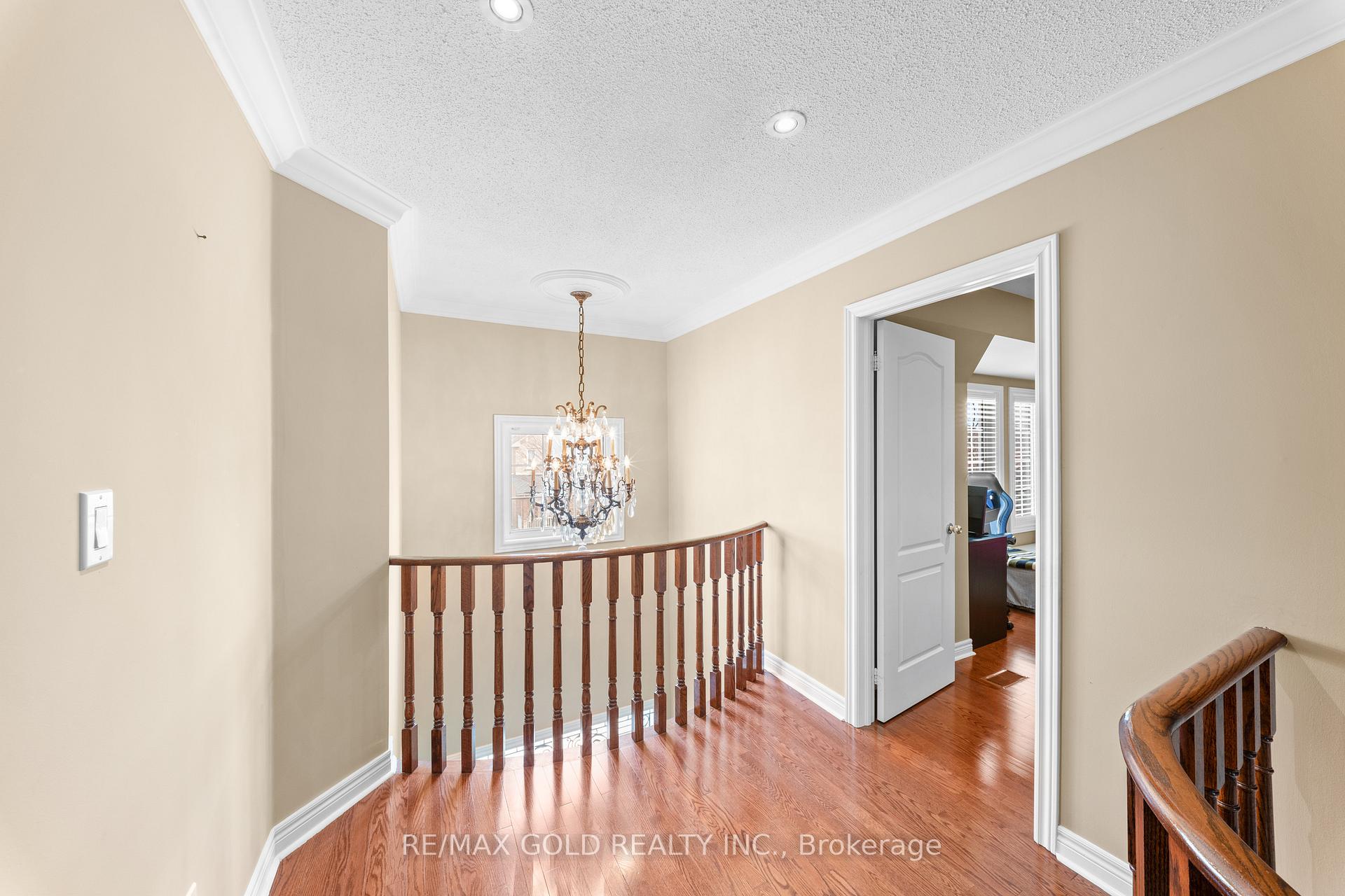 Photo 24 of 14 Crevice Gate, Brampton, Sandringham-Wellington — HOMEH