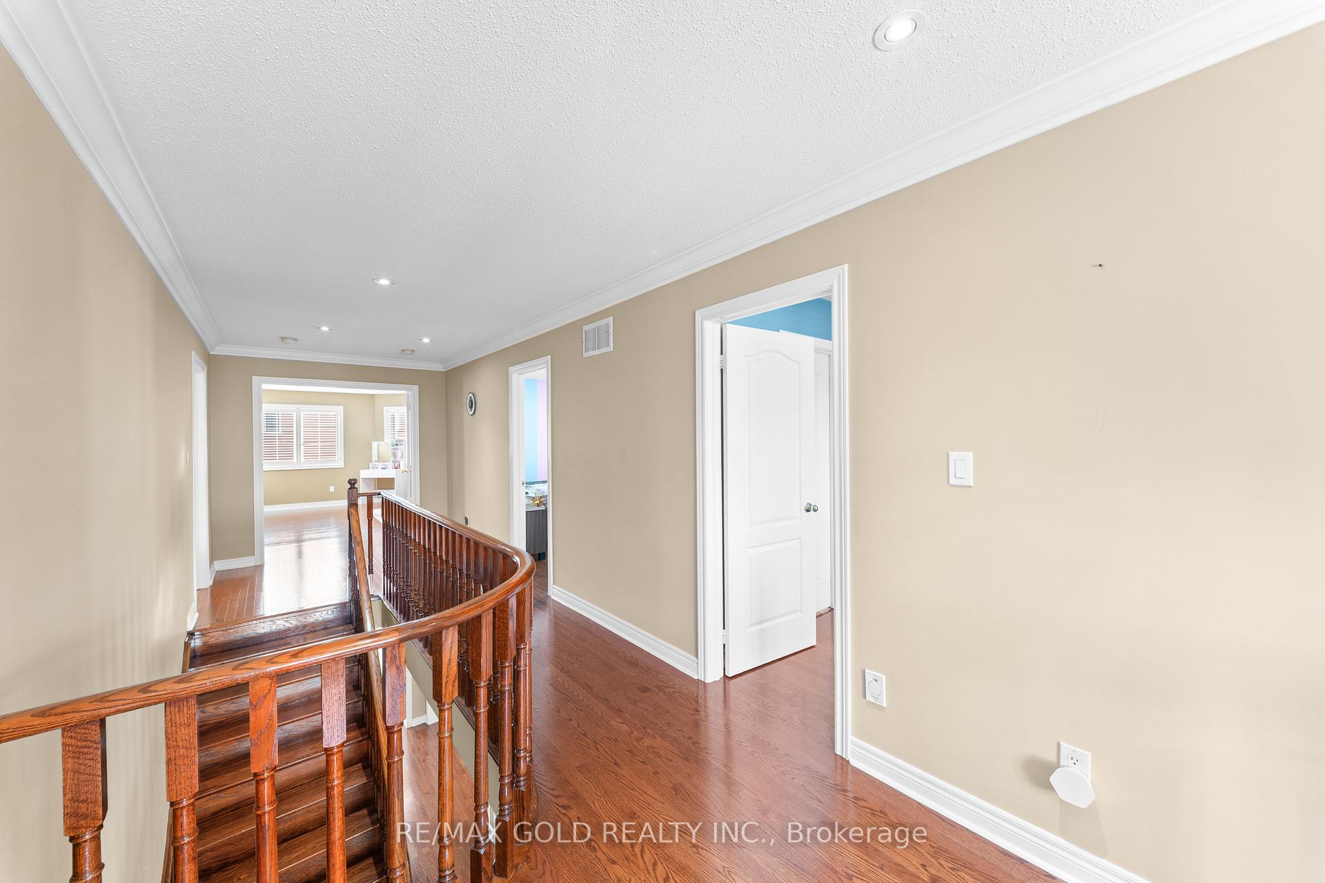 Photo 29 of 14 Crevice Gate, Brampton, Sandringham-Wellington — HOMEH