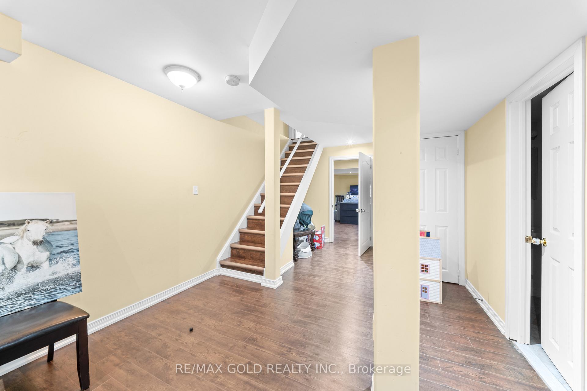 Photo 42 of 14 Crevice Gate, Brampton, Sandringham-Wellington — HOMEH