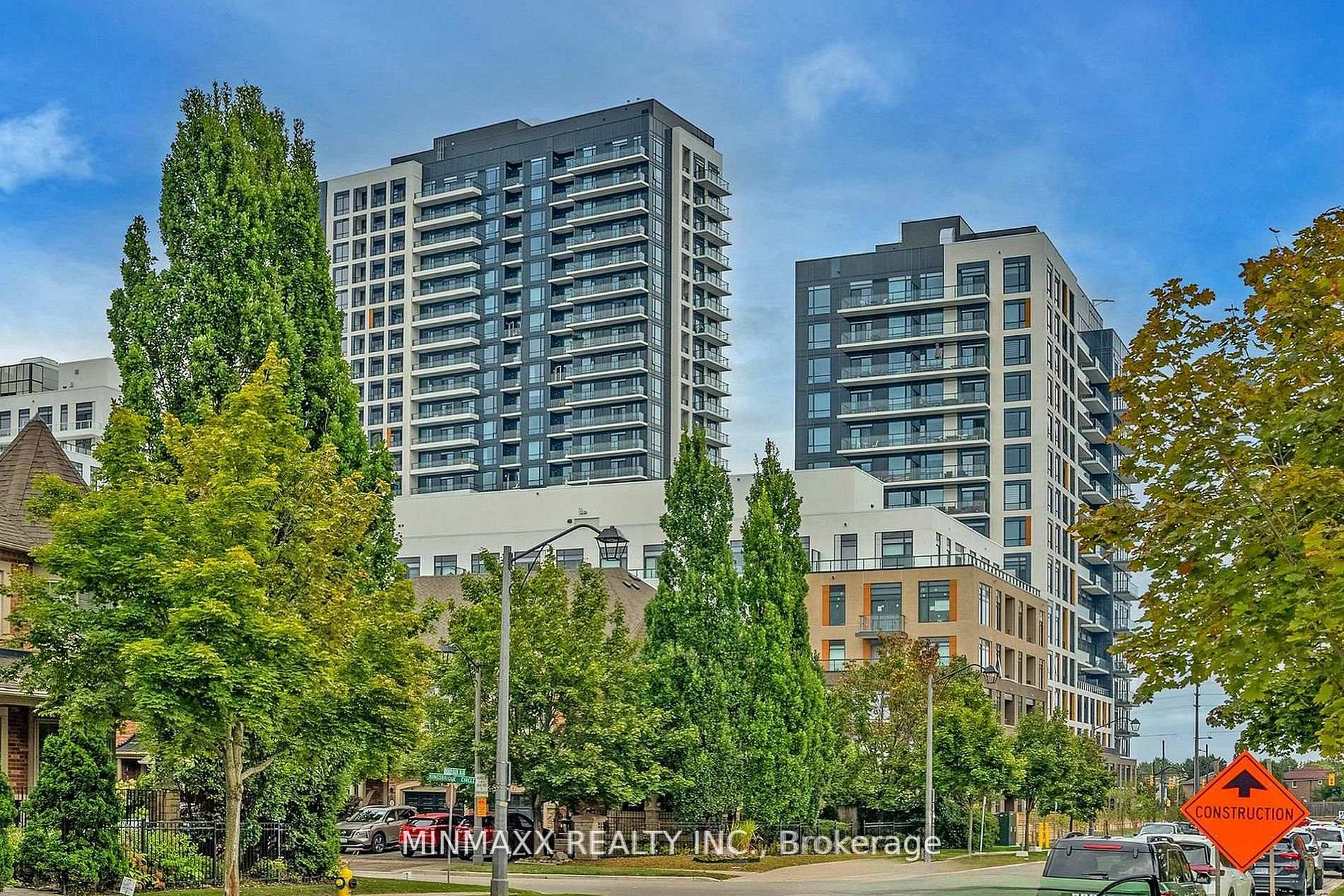 Photo 4 of Unit D620, 8 Beverley Glen Boulevard, Vaughan, Beverley Glen — HOMEH