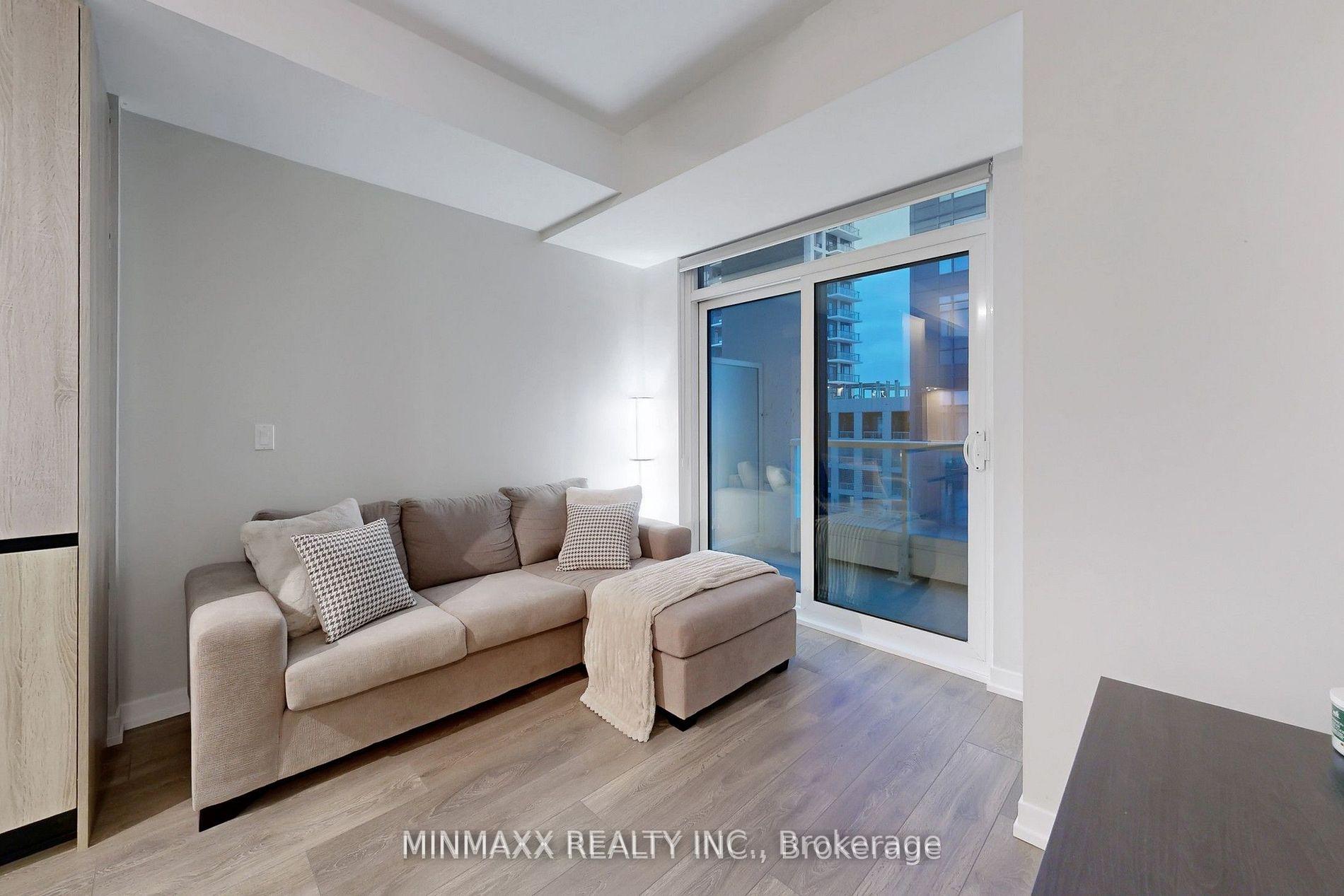 Photo 10 of Unit D620, 8 Beverley Glen Boulevard, Vaughan, Beverley Glen — HOMEH