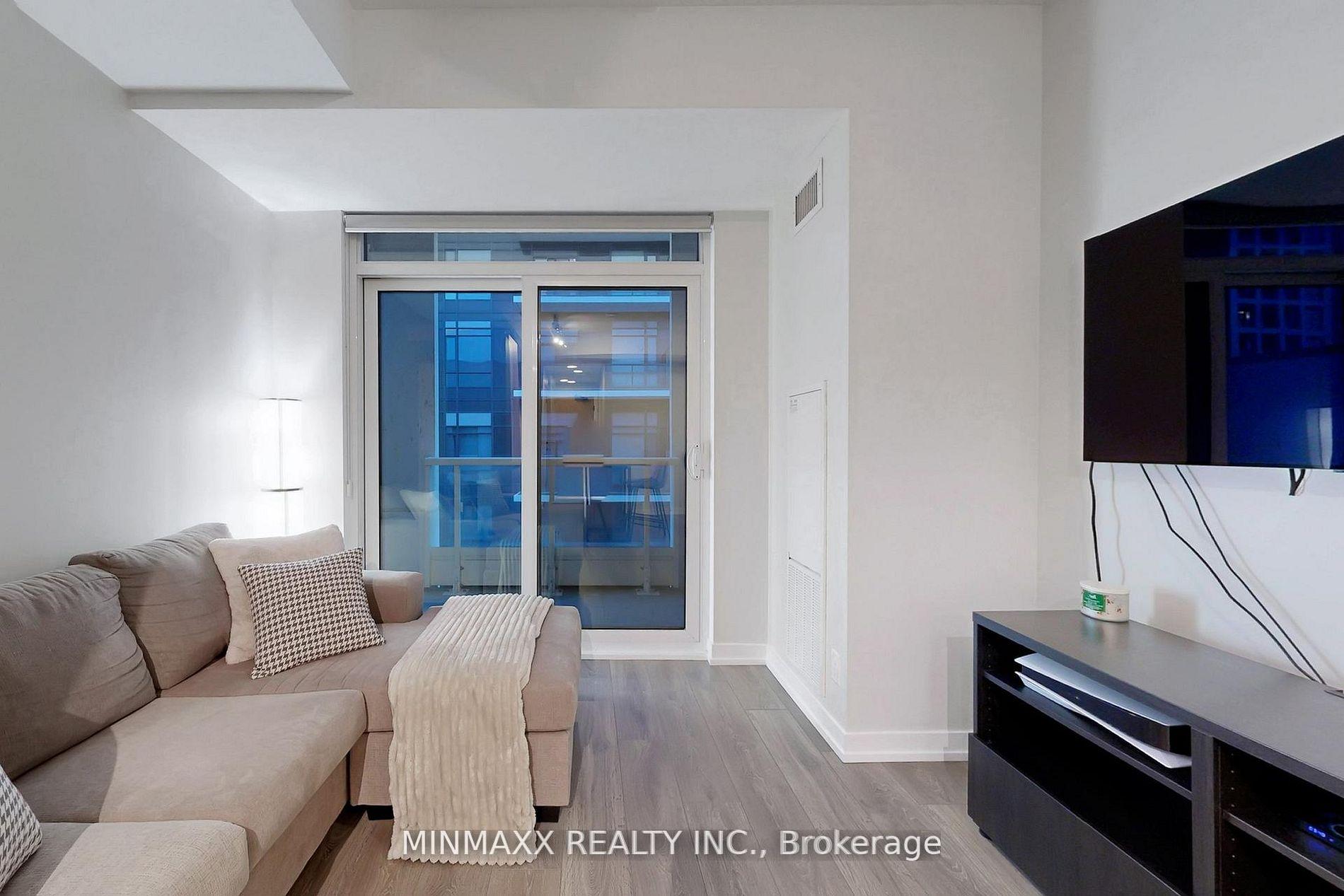 Photo 11 of Unit D620, 8 Beverley Glen Boulevard, Vaughan, Beverley Glen — HOMEH