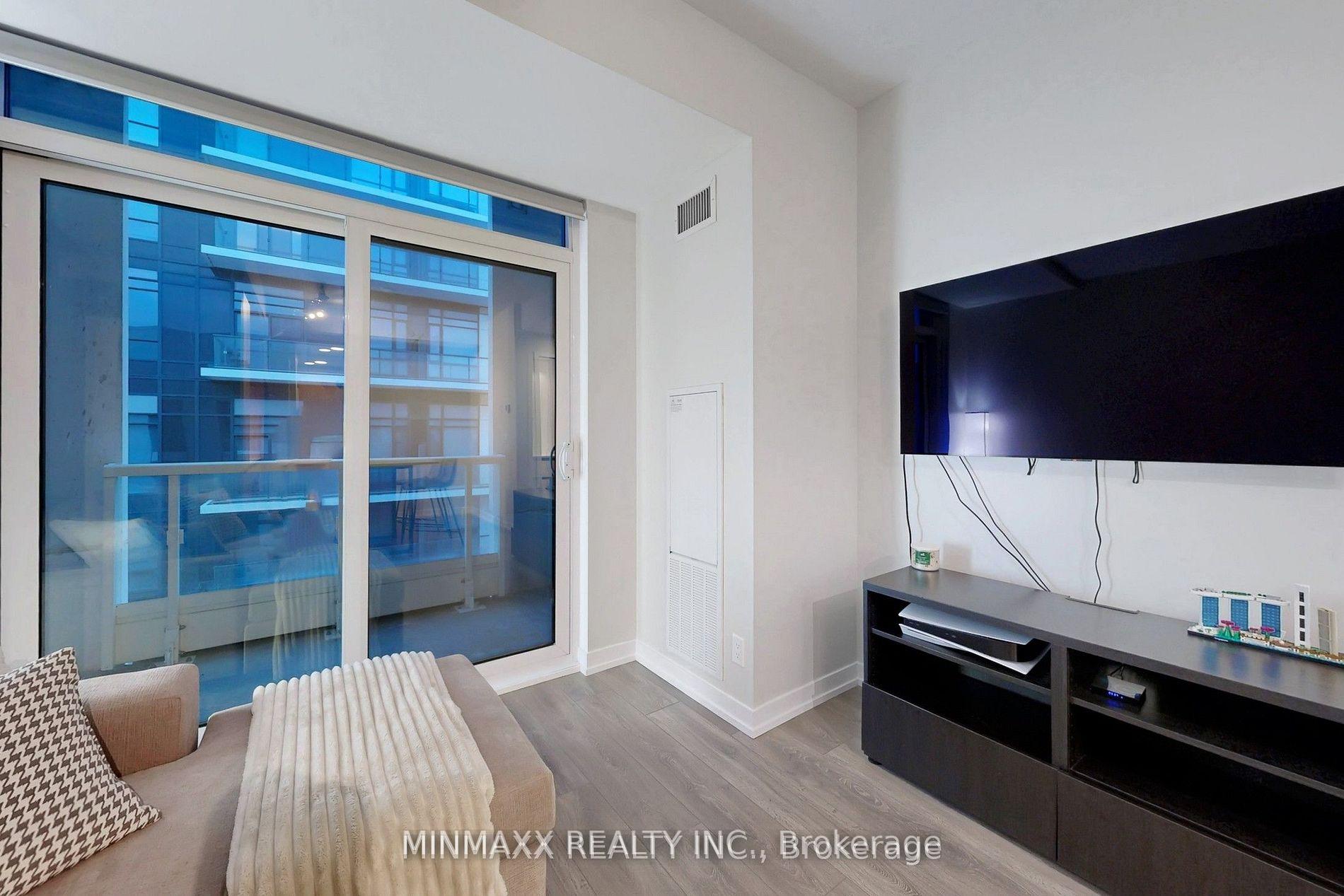 Photo 12 of Unit D620, 8 Beverley Glen Boulevard, Vaughan, Beverley Glen — HOMEH