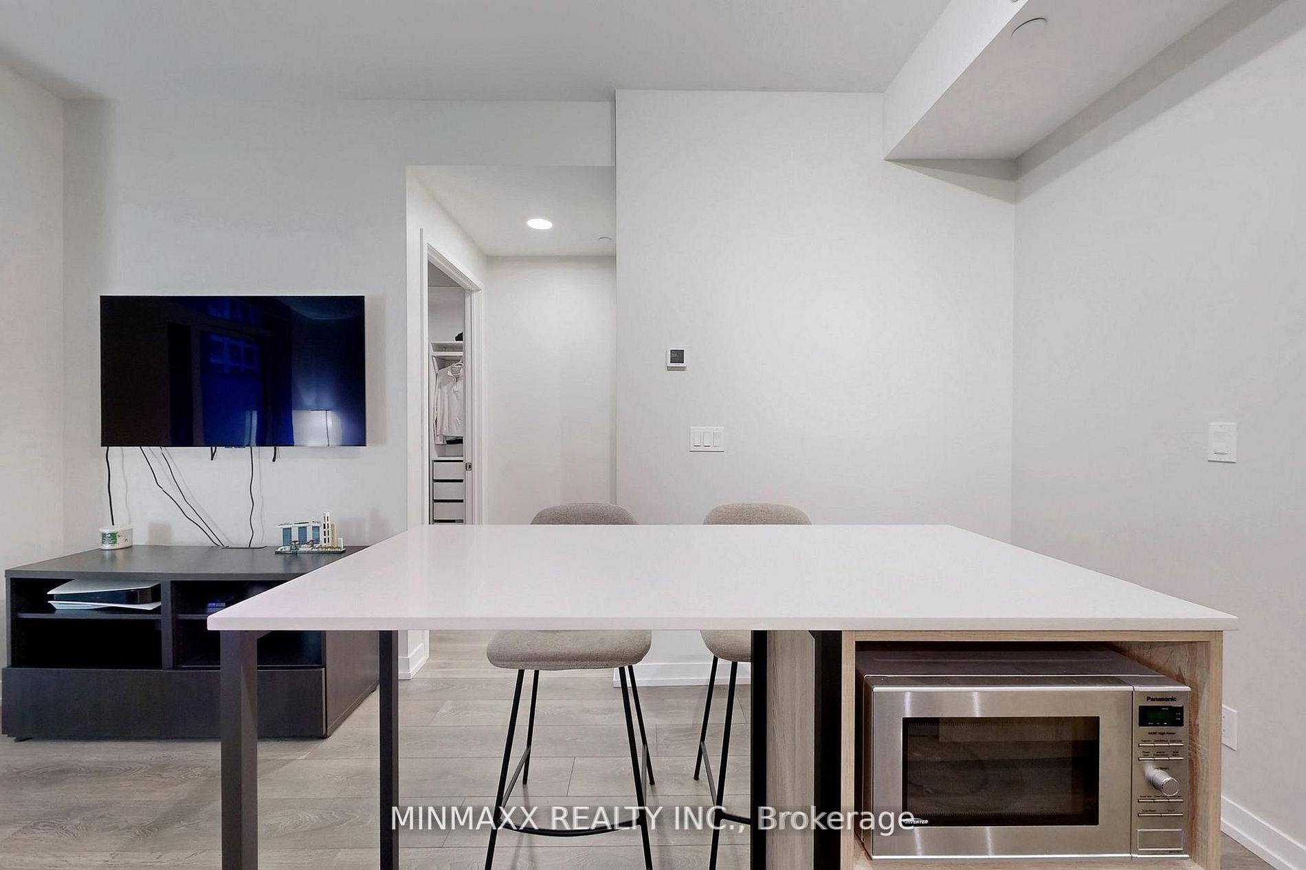 Photo 19 of Unit D620, 8 Beverley Glen Boulevard, Vaughan, Beverley Glen — HOMEH