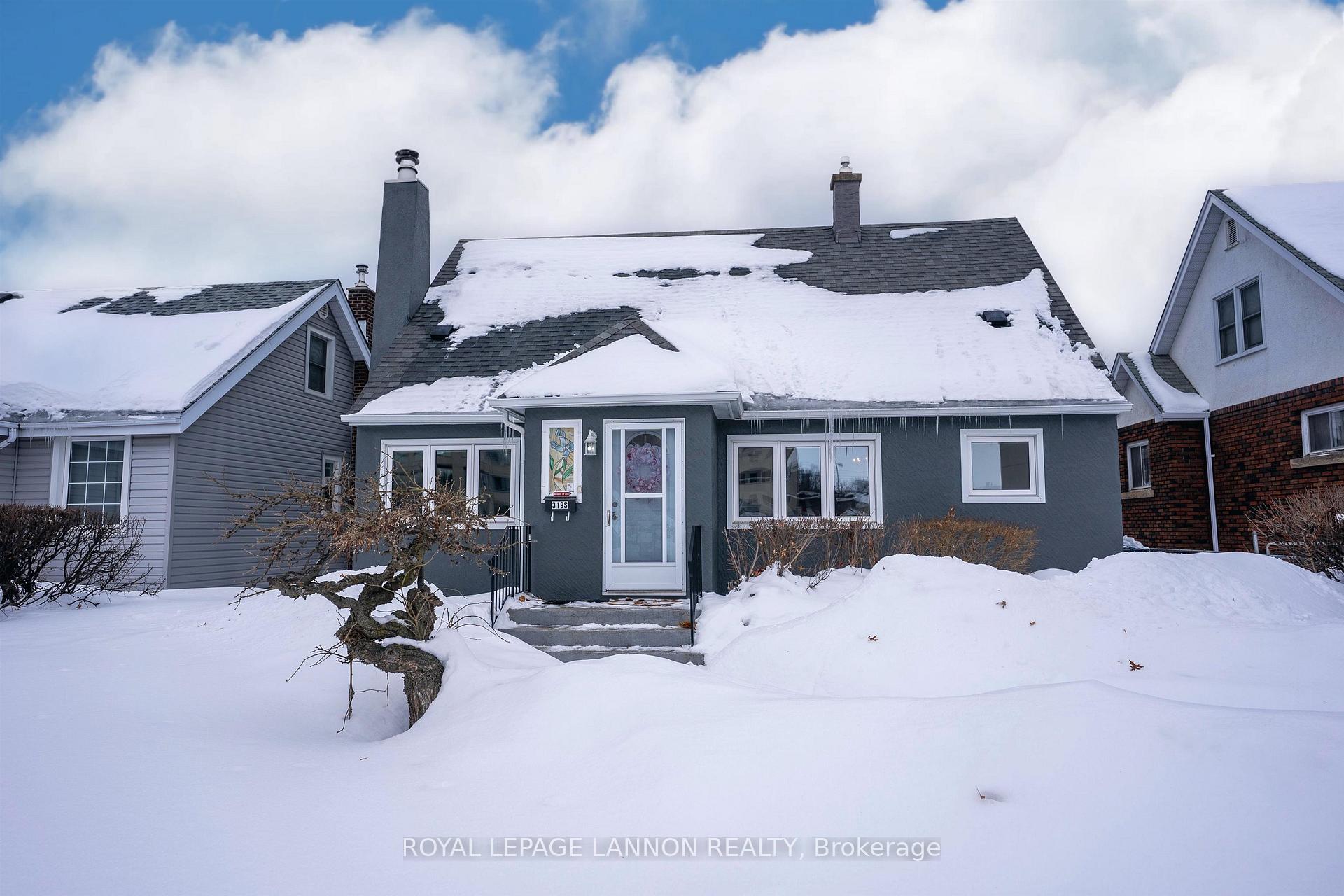 Photo 3 of 319 Vickers Street S, Thunder Bay, Hyde Park — HOMEH