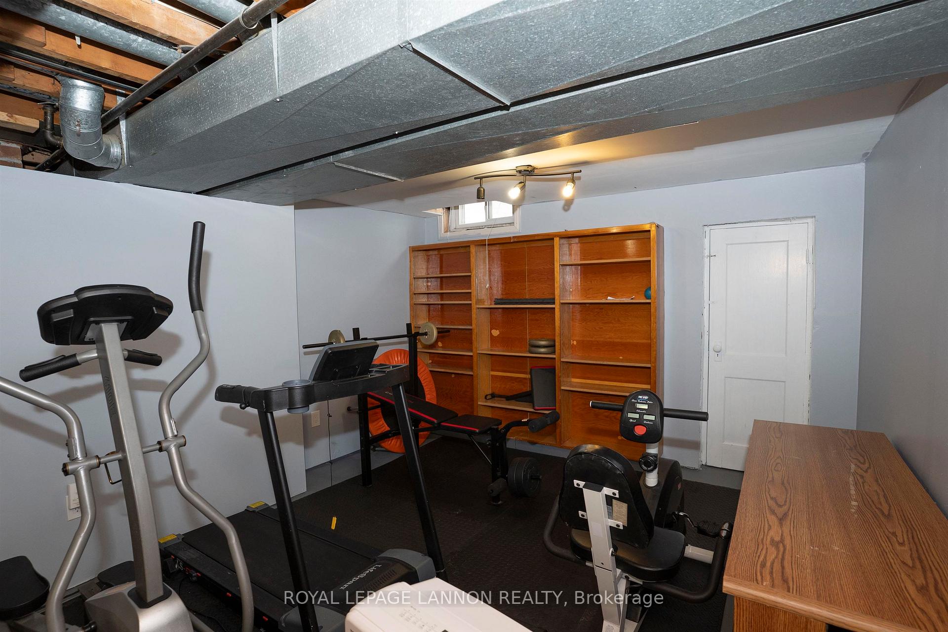 Photo 33 of 319 Vickers Street S, Thunder Bay, Hyde Park — HOMEH