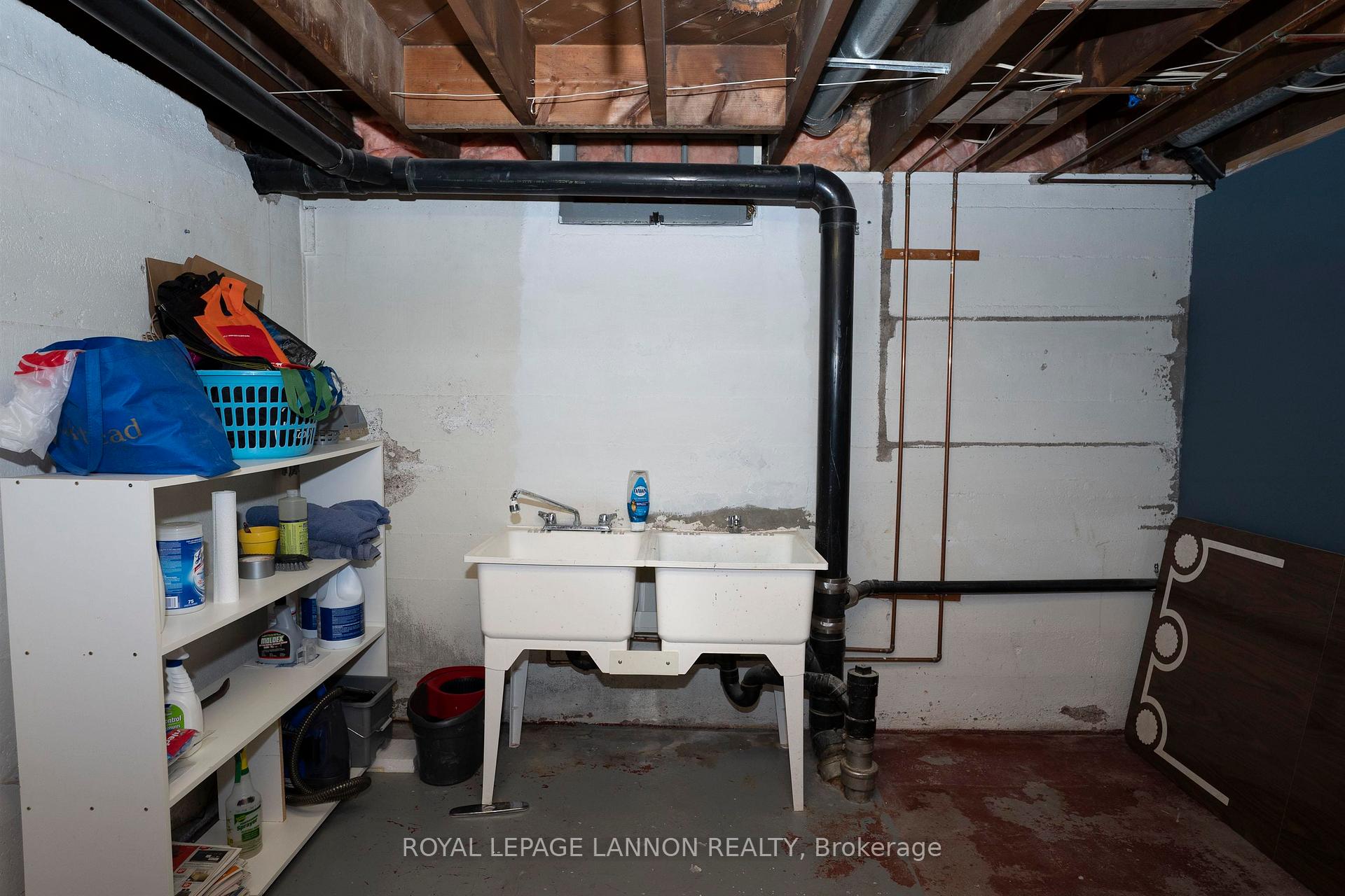 Photo 38 of 319 Vickers Street S, Thunder Bay, Hyde Park — HOMEH