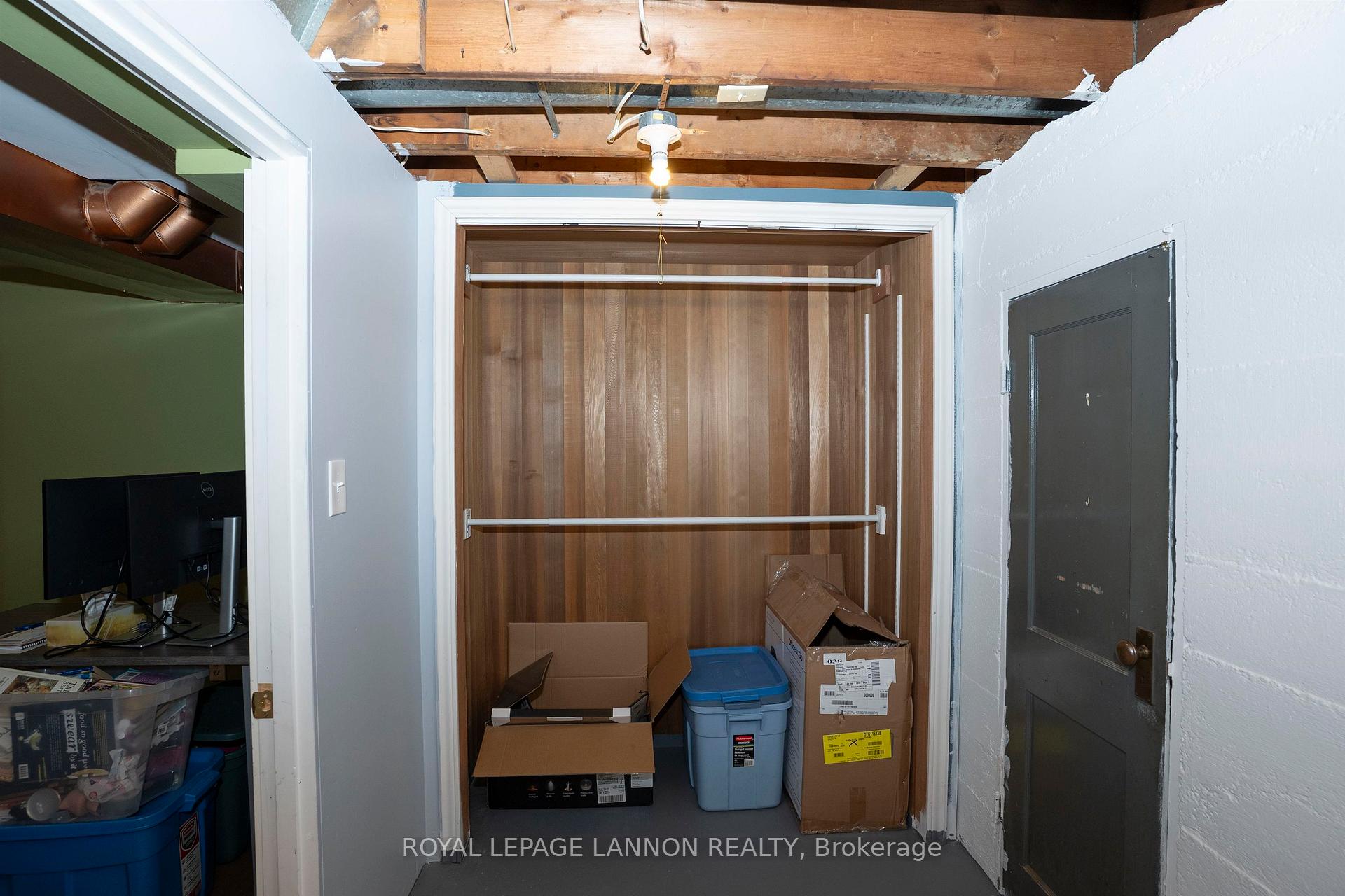 Photo 40 of 319 Vickers Street S, Thunder Bay, Hyde Park — HOMEH