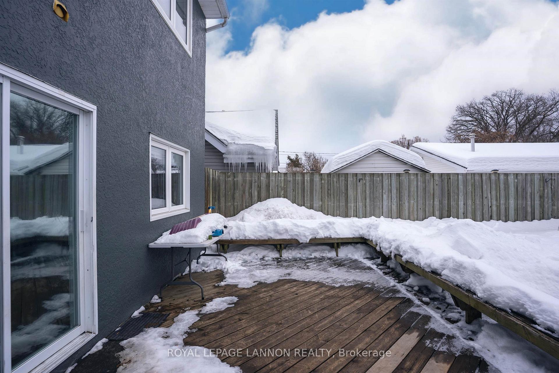 Photo 44 of 319 Vickers Street S, Thunder Bay, Hyde Park — HOMEH