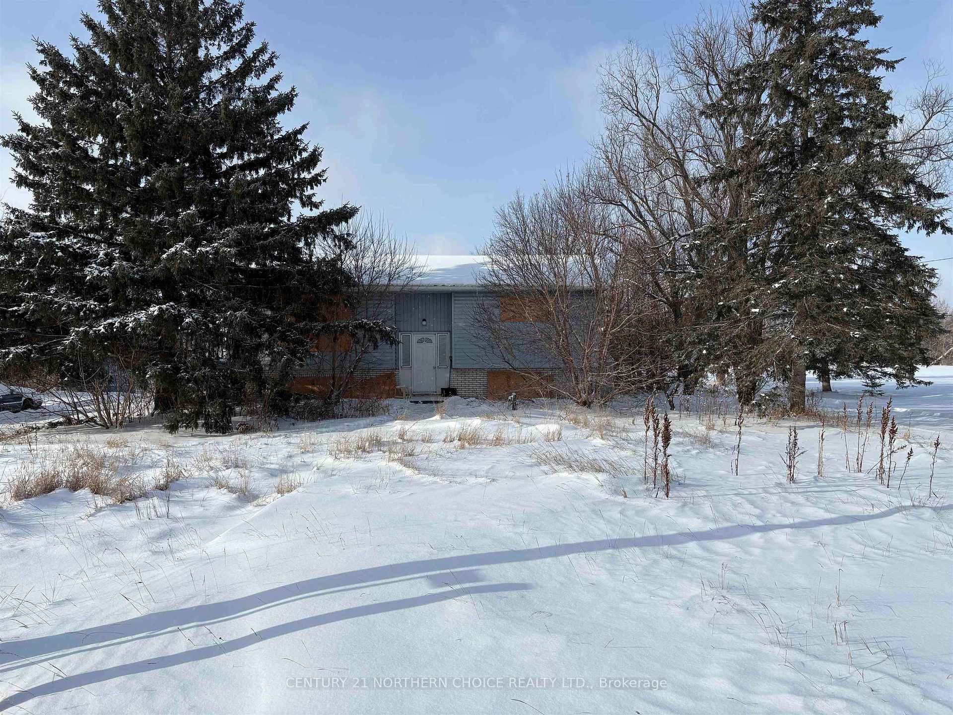 Photo 2 of 91 LaVallee Road S, La Vallee — HOMEH