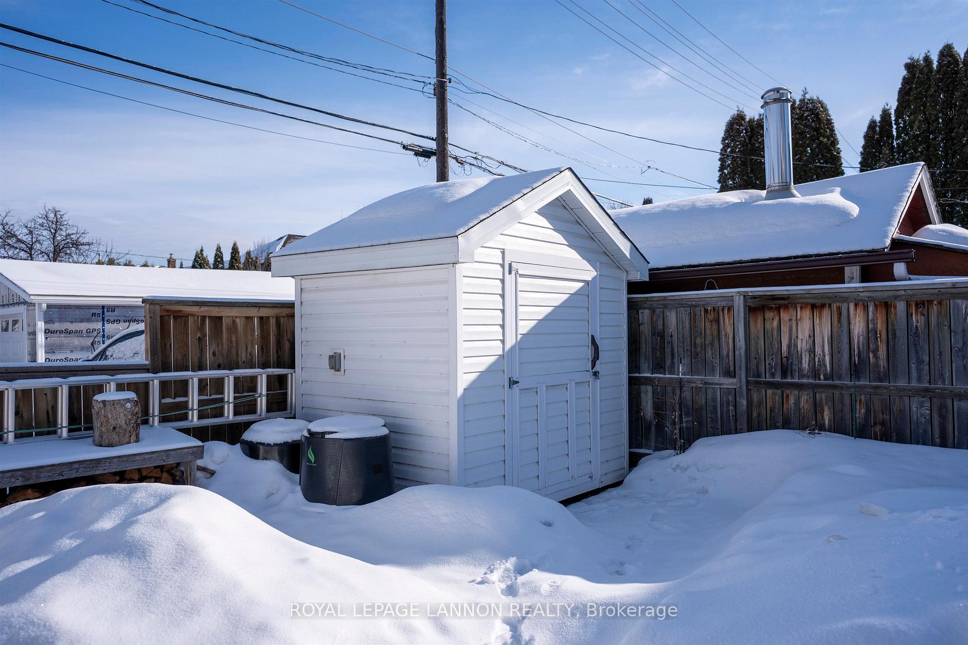 Photo 5 of 477 Empire Avenue E, Thunder Bay, Westfort — HOMEH
