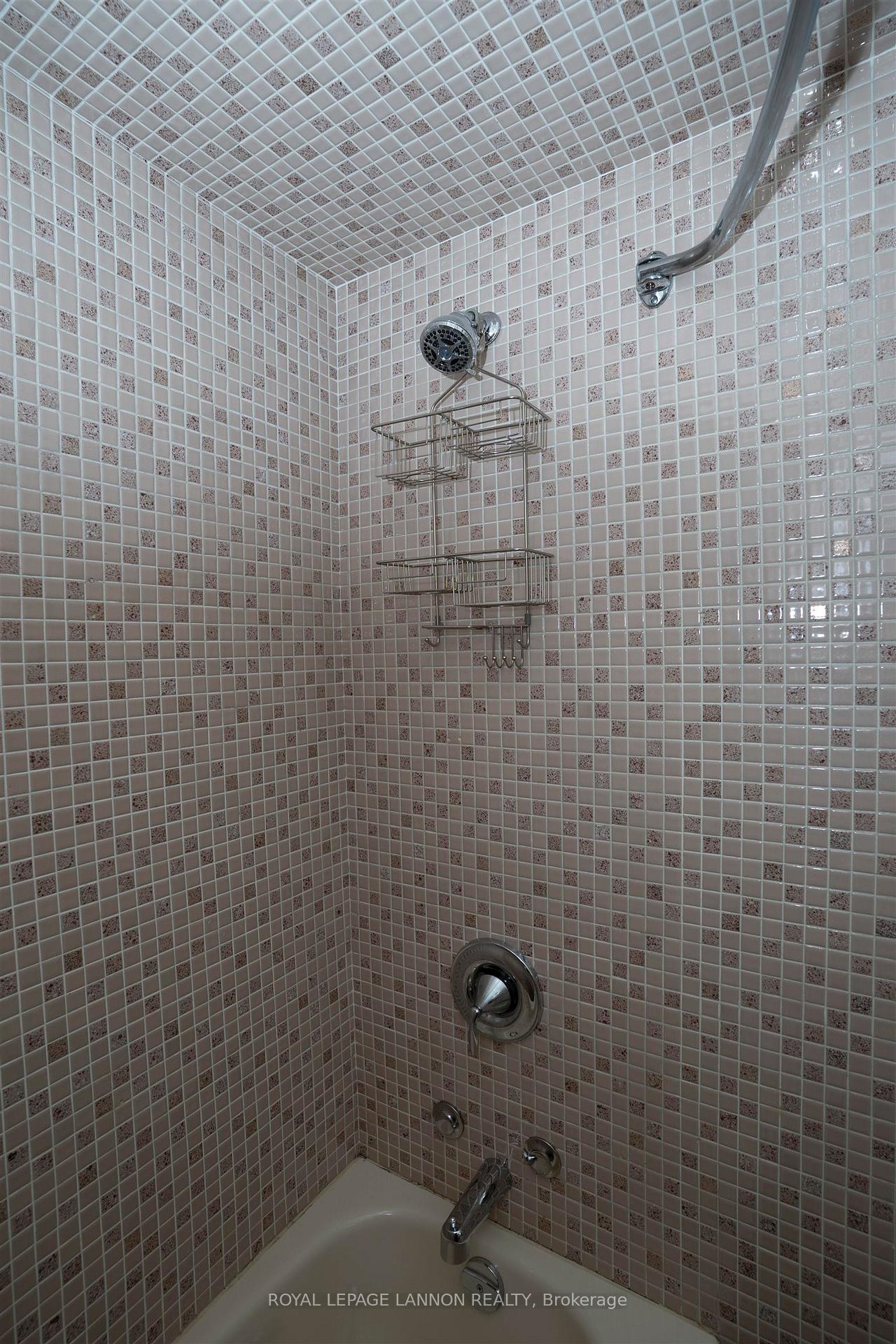 Photo 15 of 477 Empire Avenue E, Thunder Bay, Westfort — HOMEH