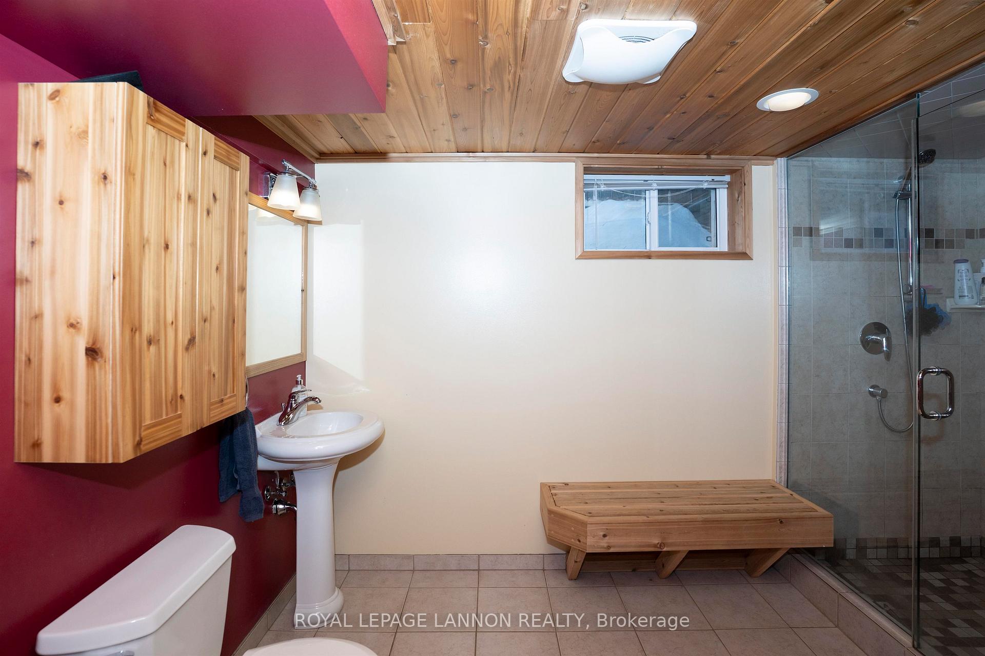 Photo 22 of 477 Empire Avenue E, Thunder Bay, Westfort — HOMEH