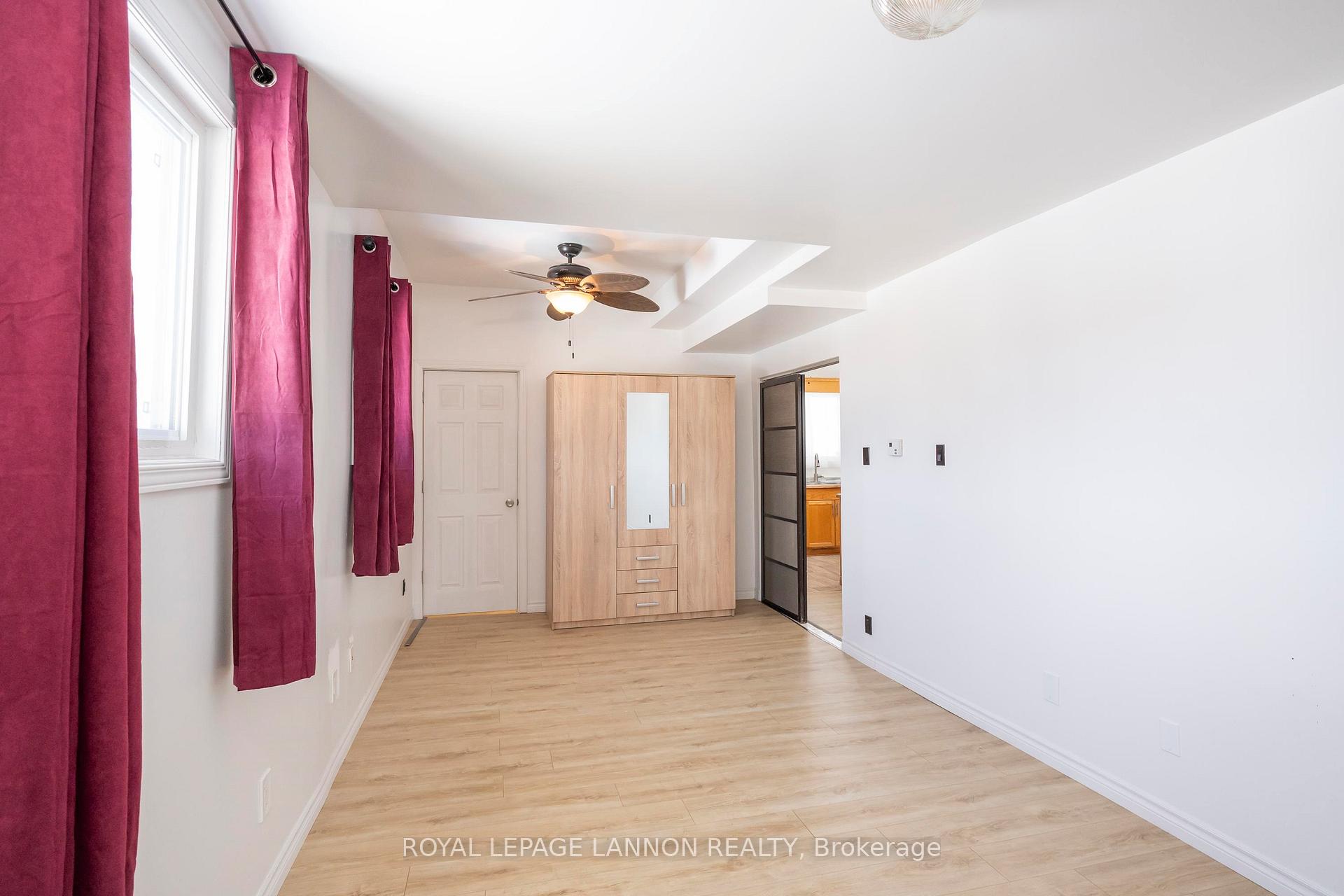 Photo 19 of 916 Simpson St, Thunder Bay, East End — HOMEH