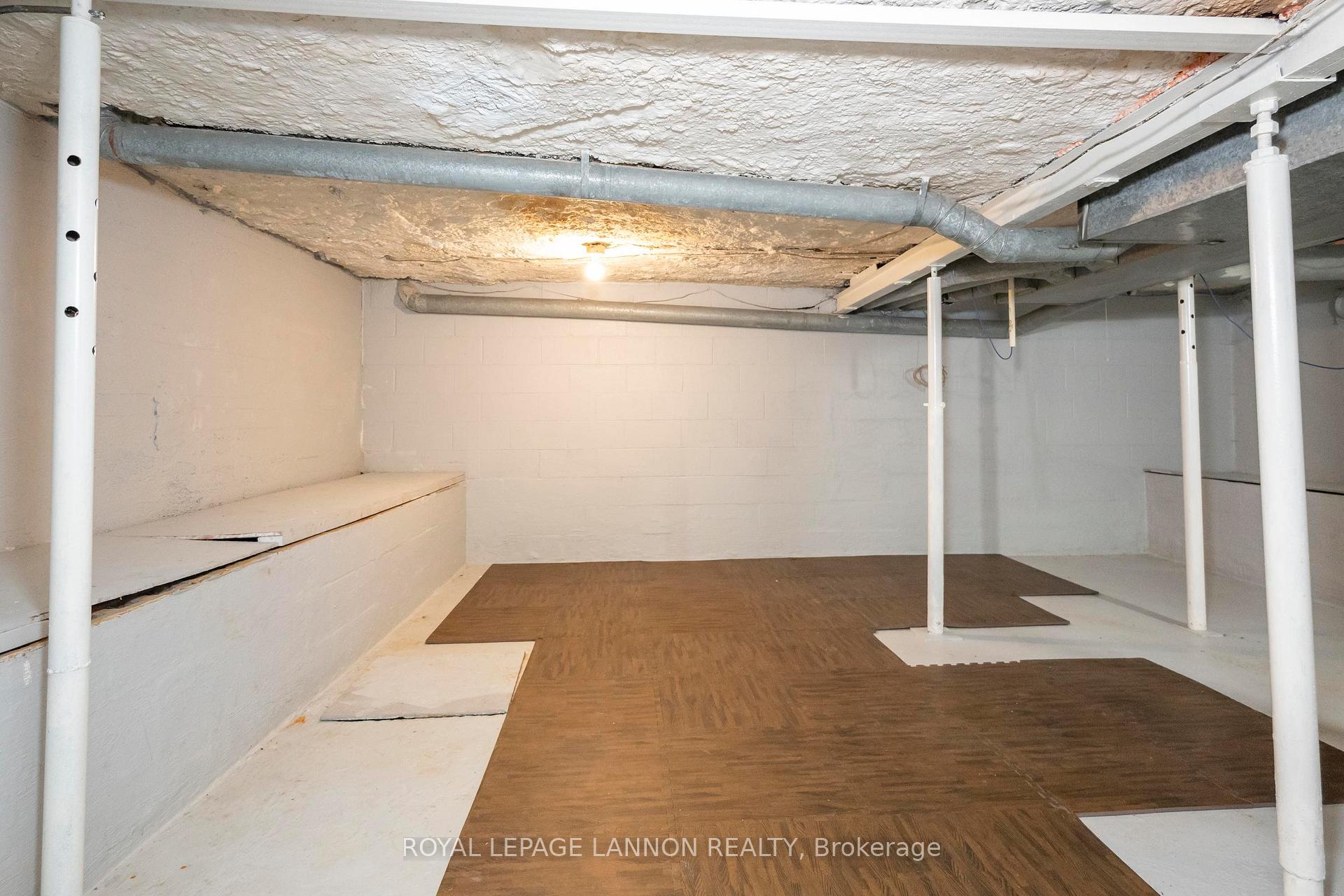 Photo 30 of 916 Simpson St, Thunder Bay, East End — HOMEH