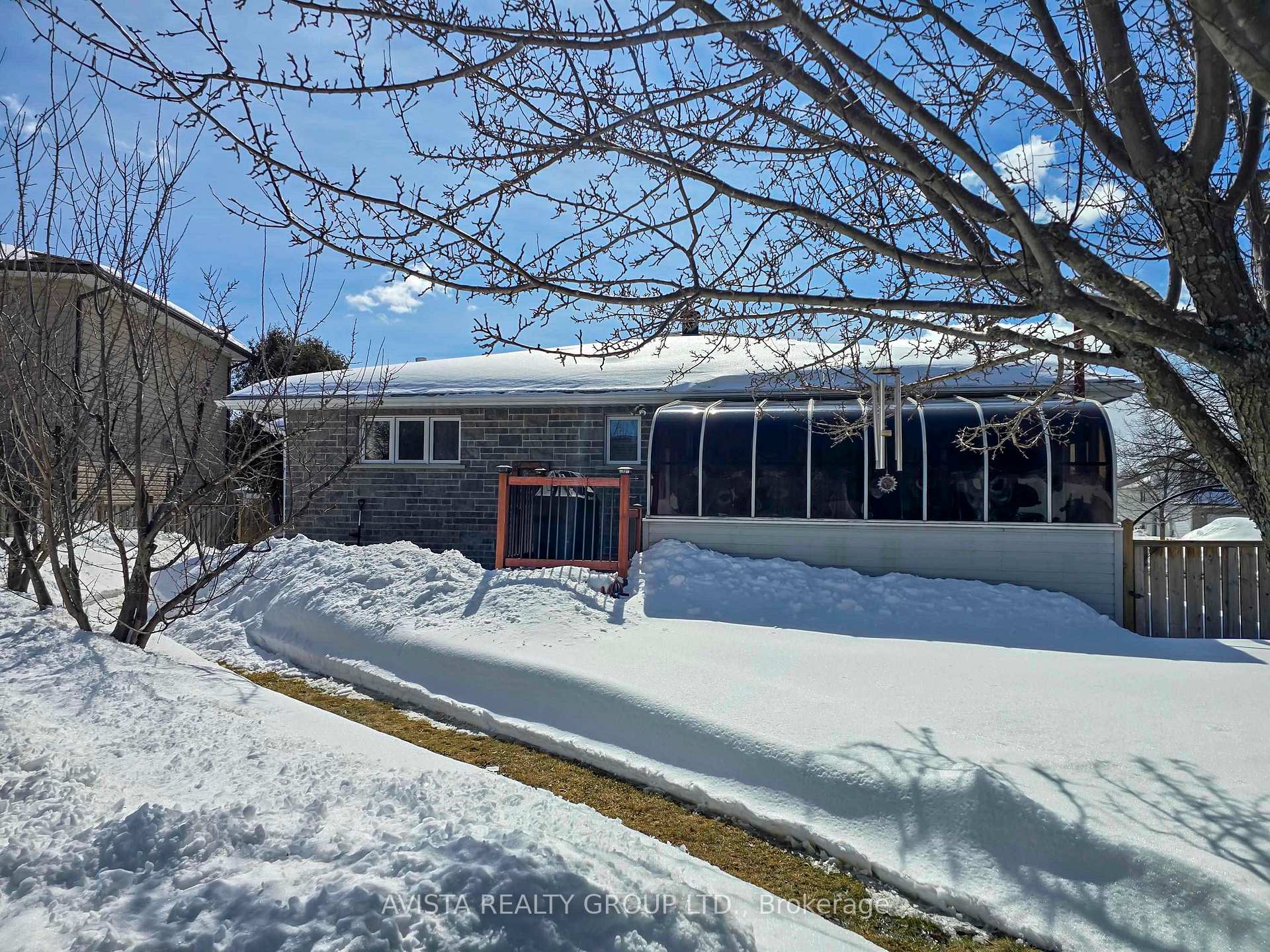 Photo 40 of 1310 Masters St, Thunder Bay, John Street North — HOMEH