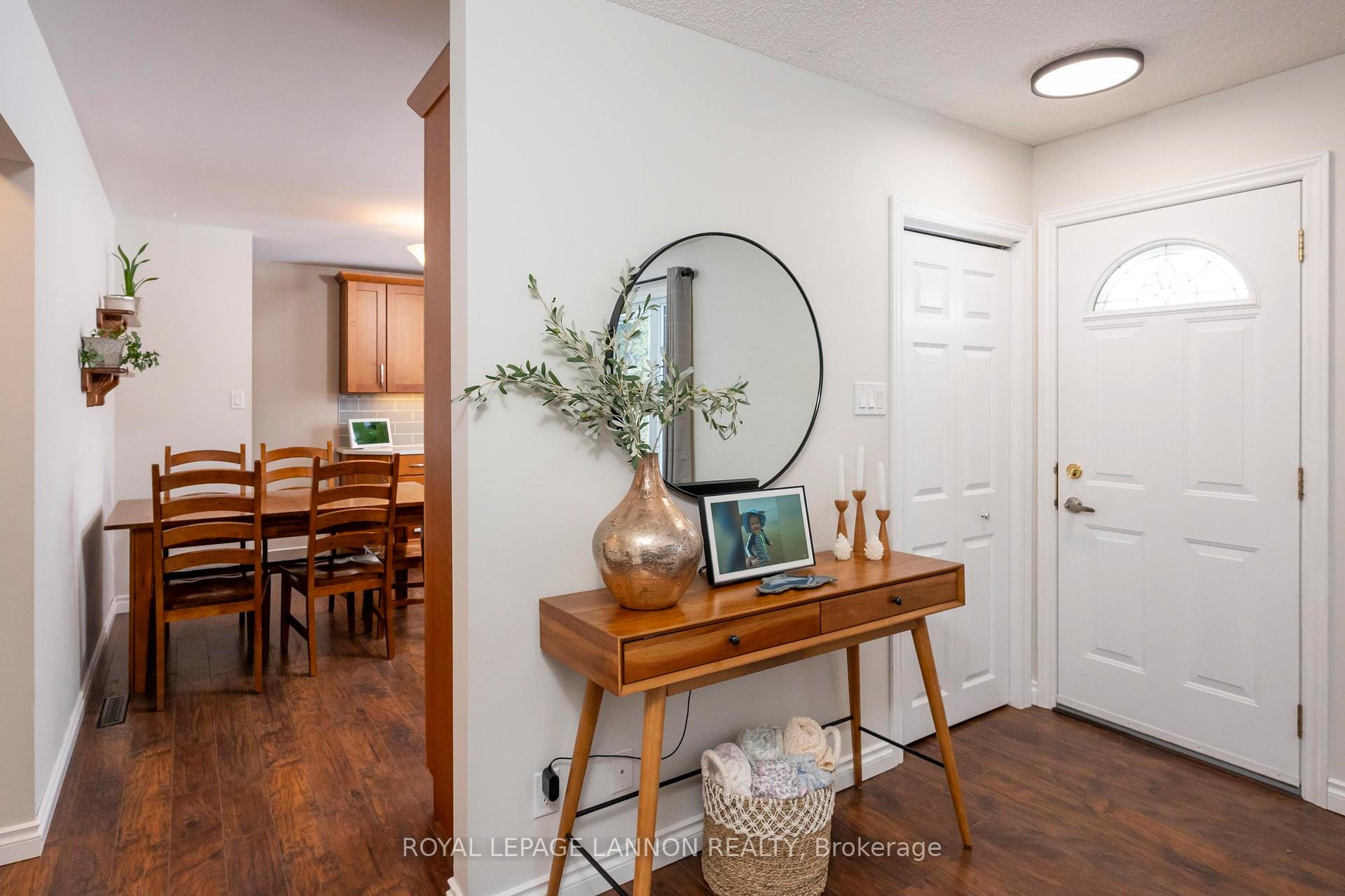 Photo 10 of 410 Amethyst Cres., Thunder Bay, Northwood Park — HOMEH