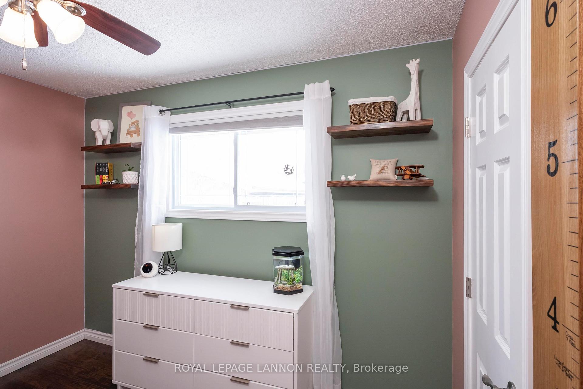Photo 24 of 410 Amethyst Cres., Thunder Bay, Northwood Park — HOMEH