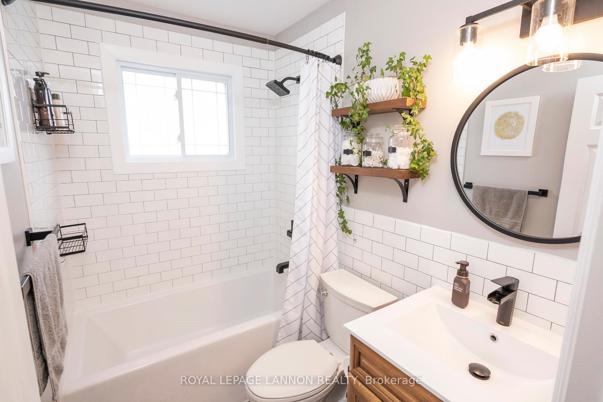 Photo 27 of 410 Amethyst Cres., Thunder Bay, Northwood Park — HOMEH