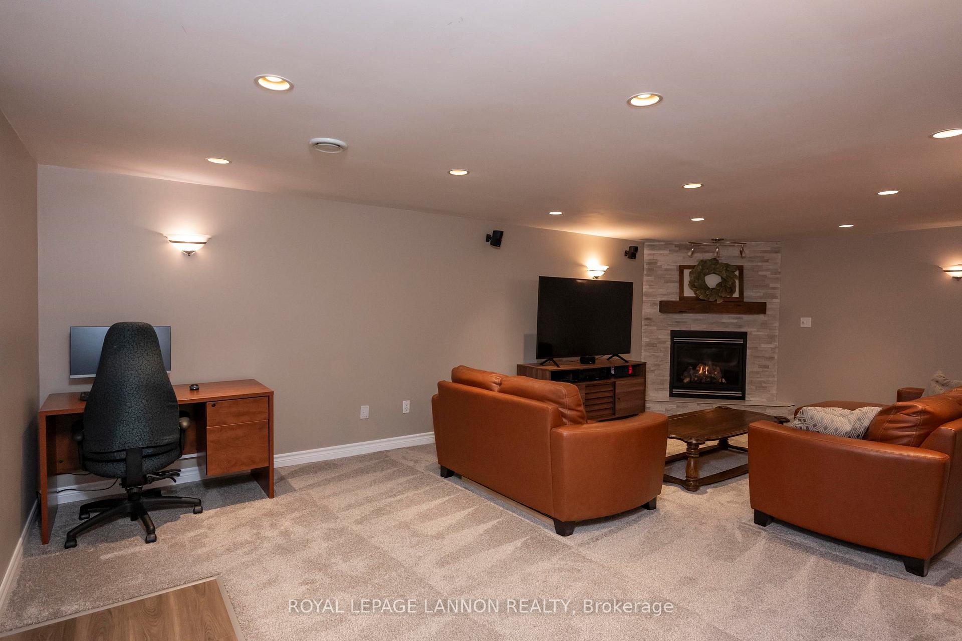 Photo 29 of 410 Amethyst Cres., Thunder Bay, Northwood Park — HOMEH