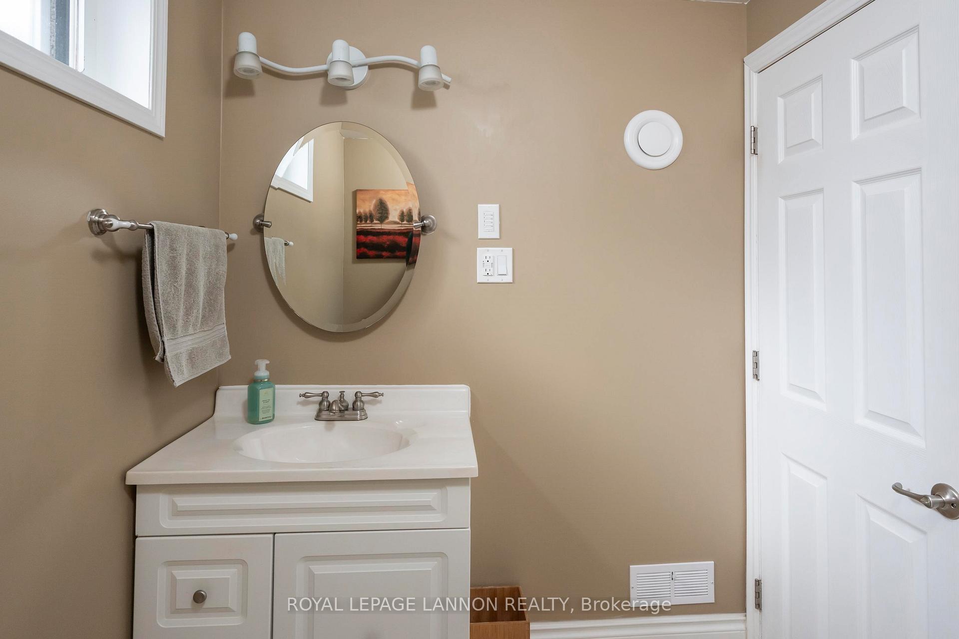 Photo 41 of 410 Amethyst Cres., Thunder Bay, Northwood Park — HOMEH